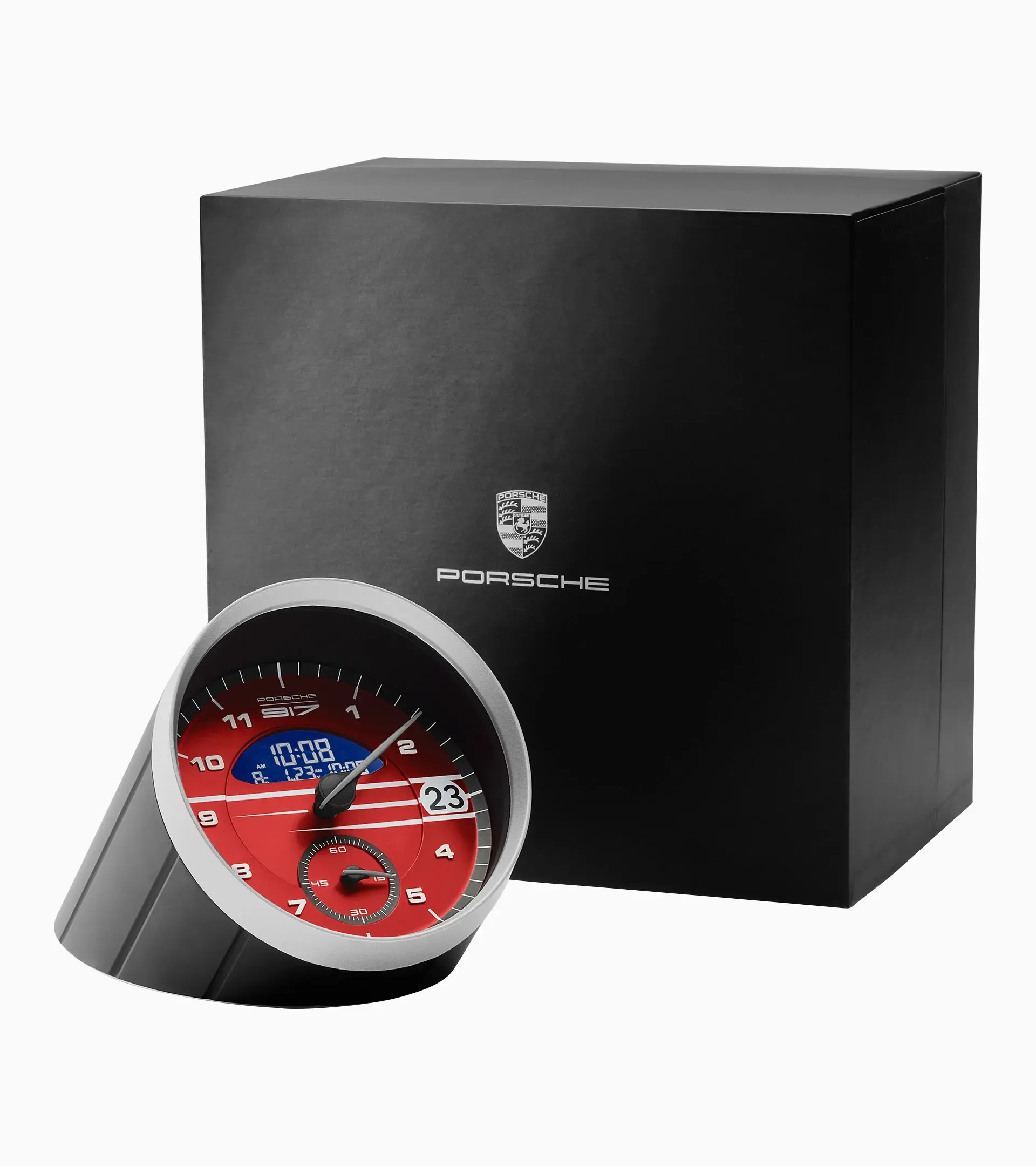 Moscou, Russie - 23 avril 2019 : intérieur d'une voiture de sport Porsche.  Chronomètre de sport avec horloge électronique ou horloge classique  analogique au choix. Options d'installation sur le tableau de bord