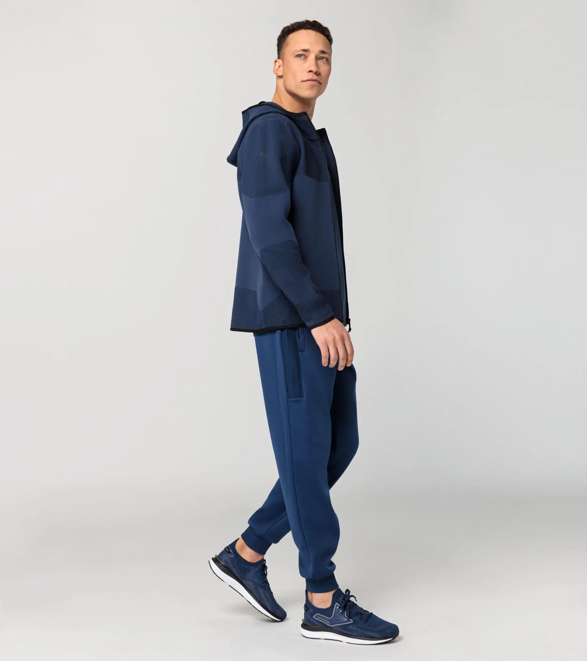 EvoKNIT® midlayer jacket  5