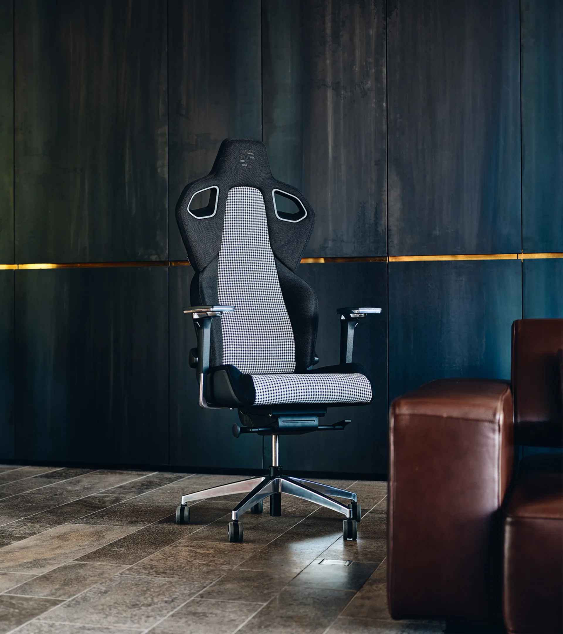 RECARO x Porsche Gaming Chair Pepita – Ltd. 8