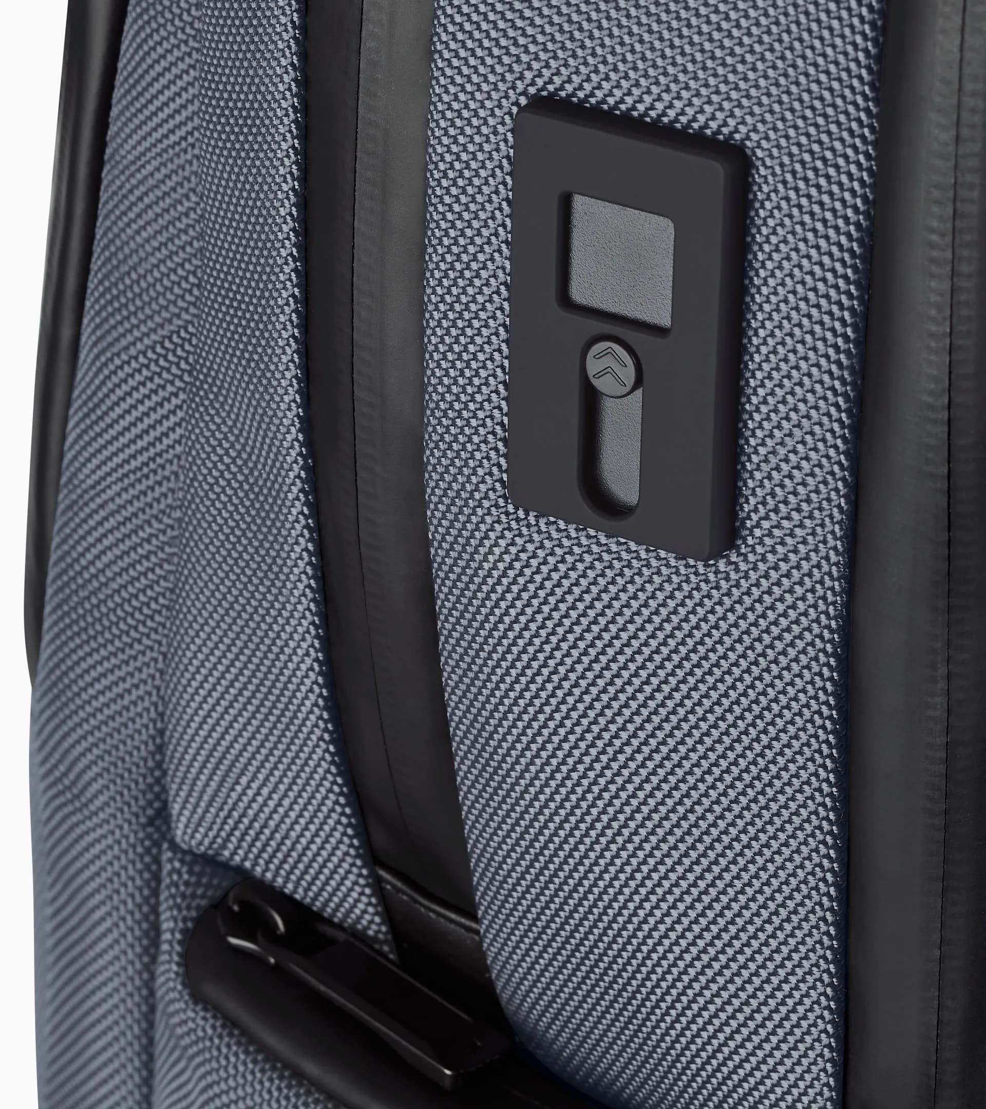 Roadster Pro Backpack L 8