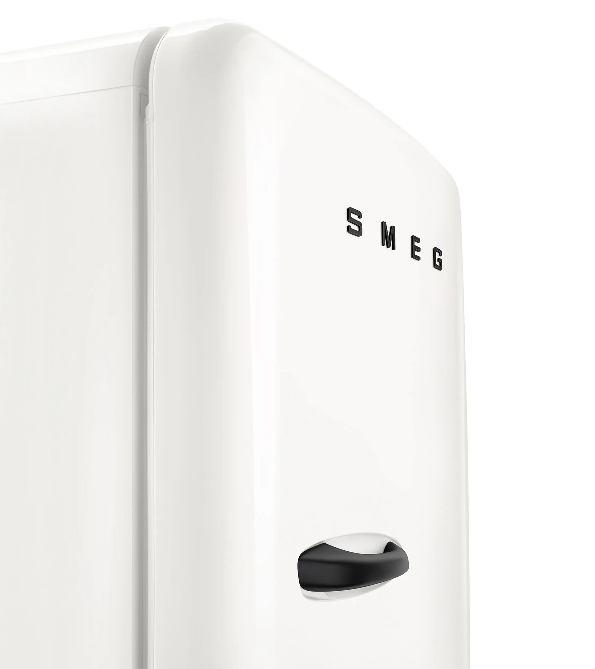 Kühlschrank – Porsche x Smeg 3