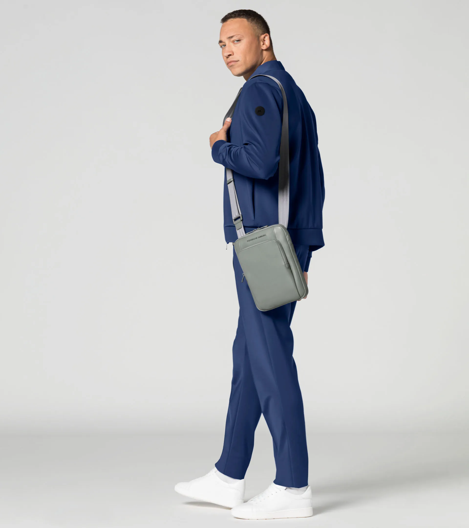 Roadster Leather Shoulderbag S 7