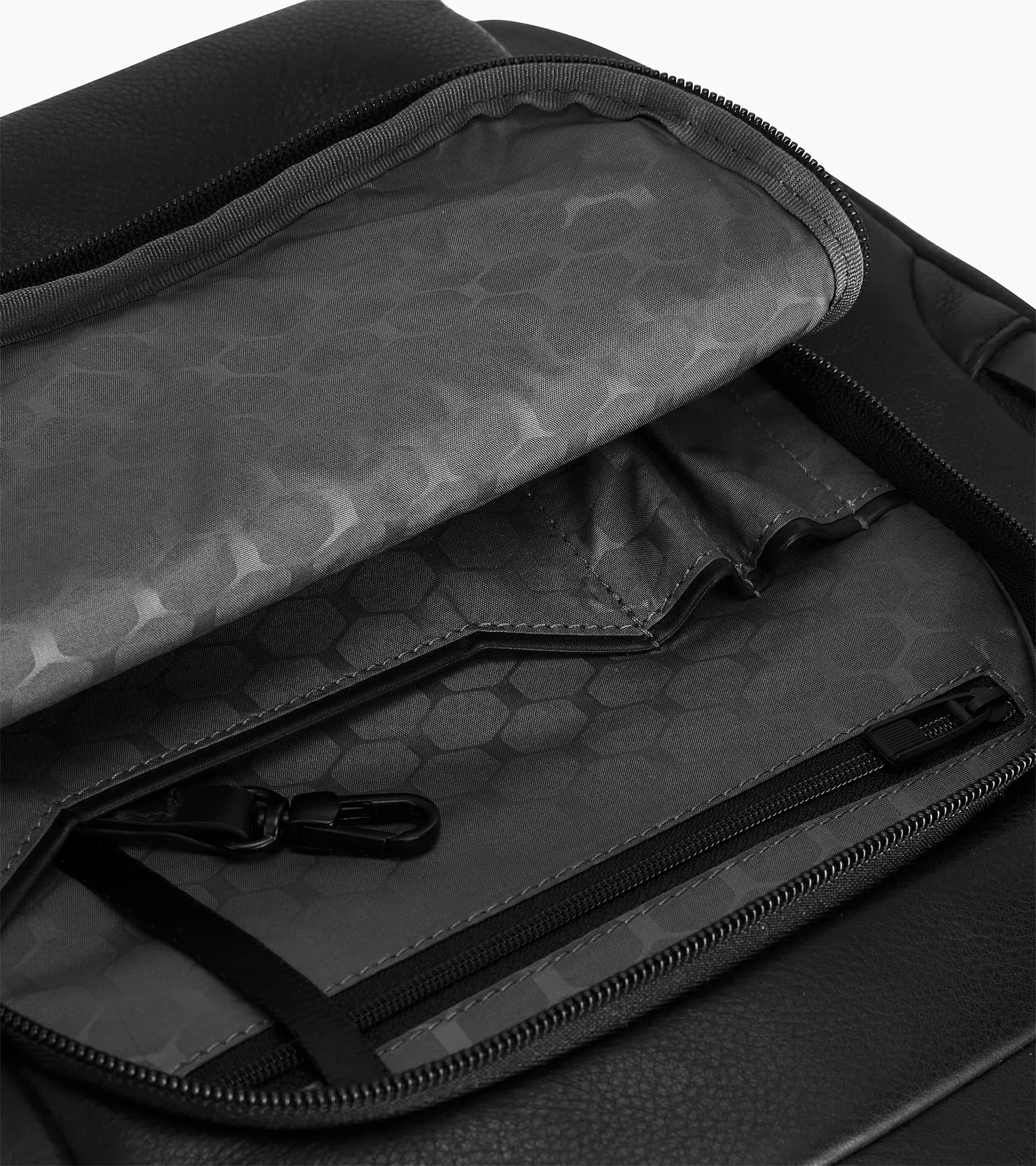 Roadster Leather Backpack M 4