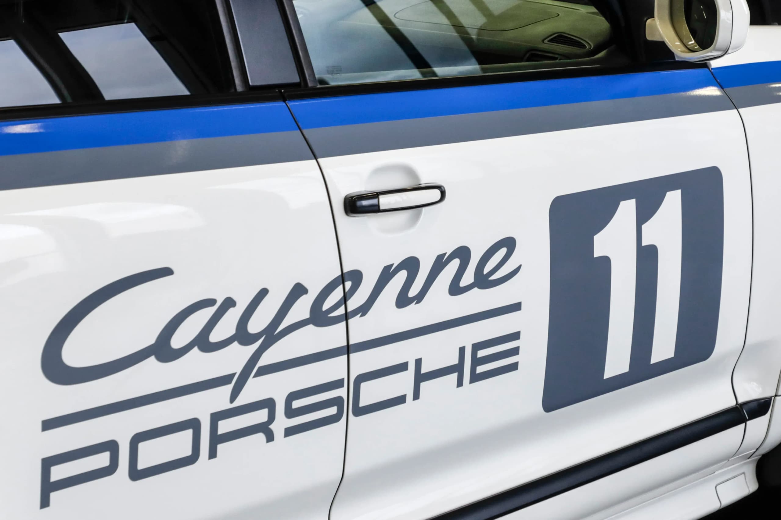 Porsche Classic "Rally" Decal Set for Cayenne (E1, E1 II) 3