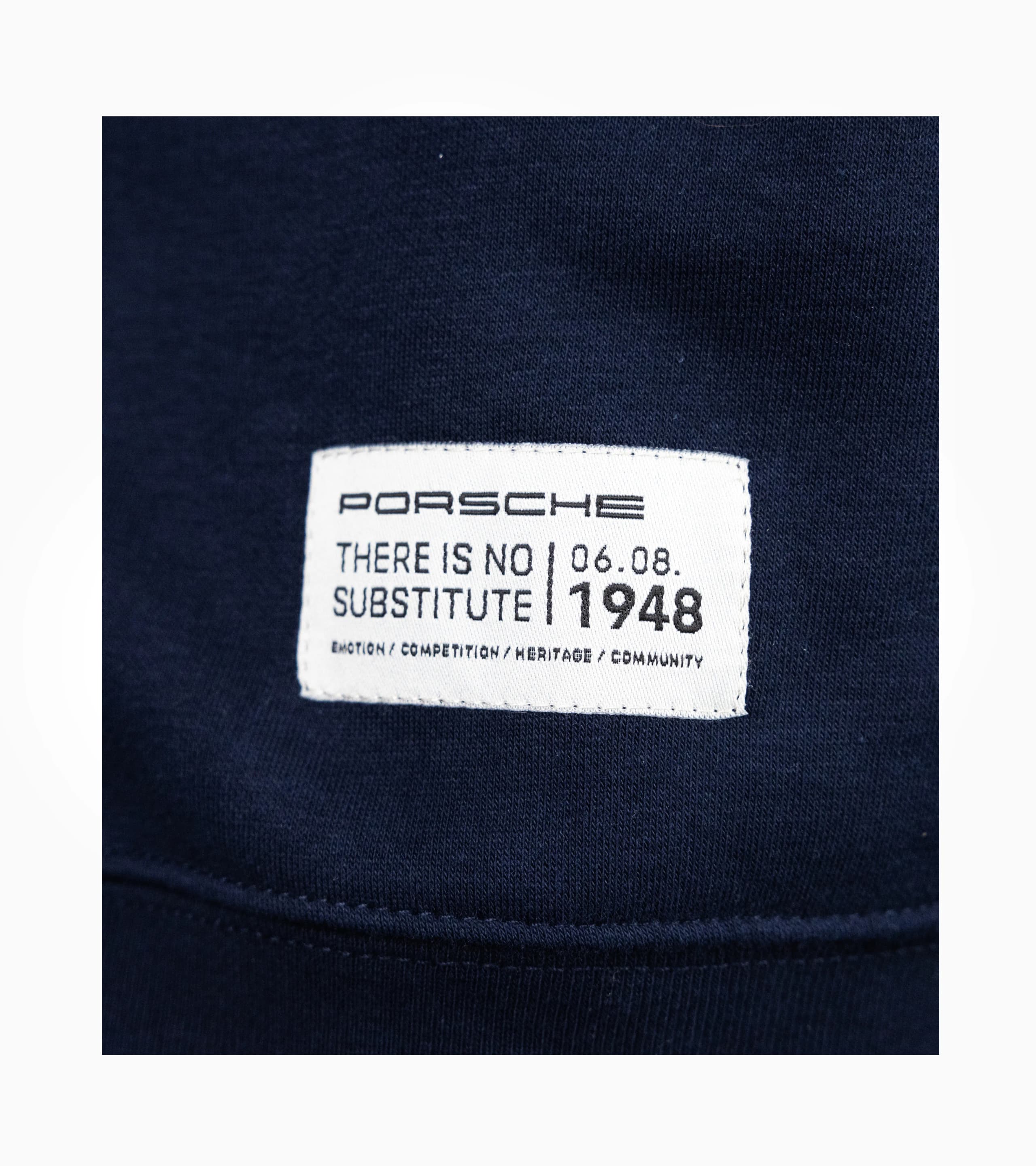 Sweatshirt - There Is No Substitute 4