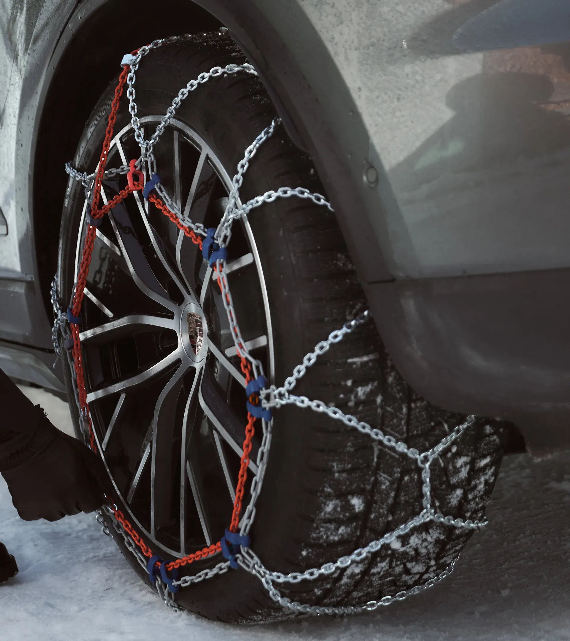 Snow chains - Macan Electric 3