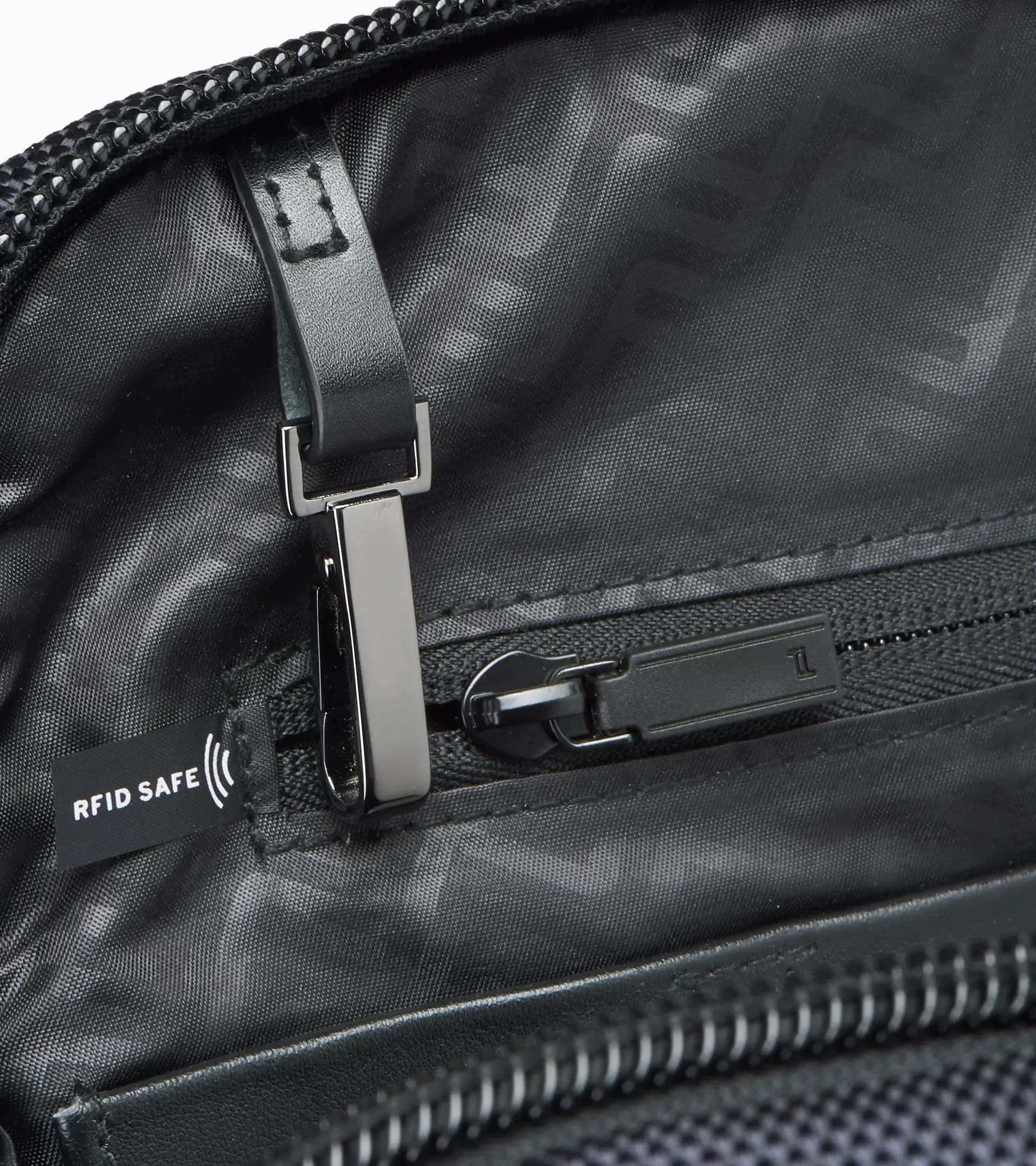 Roadster 4.1 Briefbag S 6