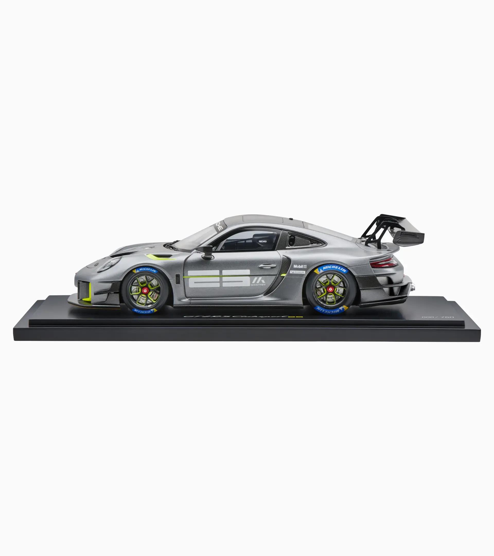 Porsche 911 GT2 RS Clubsport 25 – Ltd. thumbnail 1