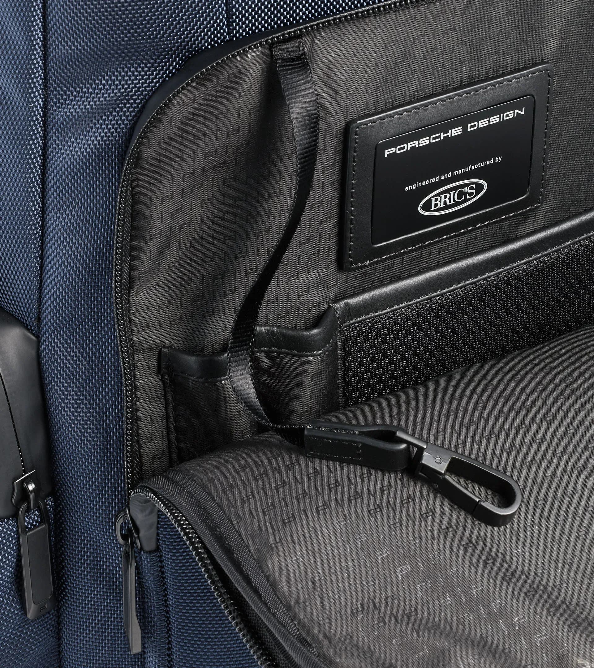 Roadster Pro Backpack M1 4