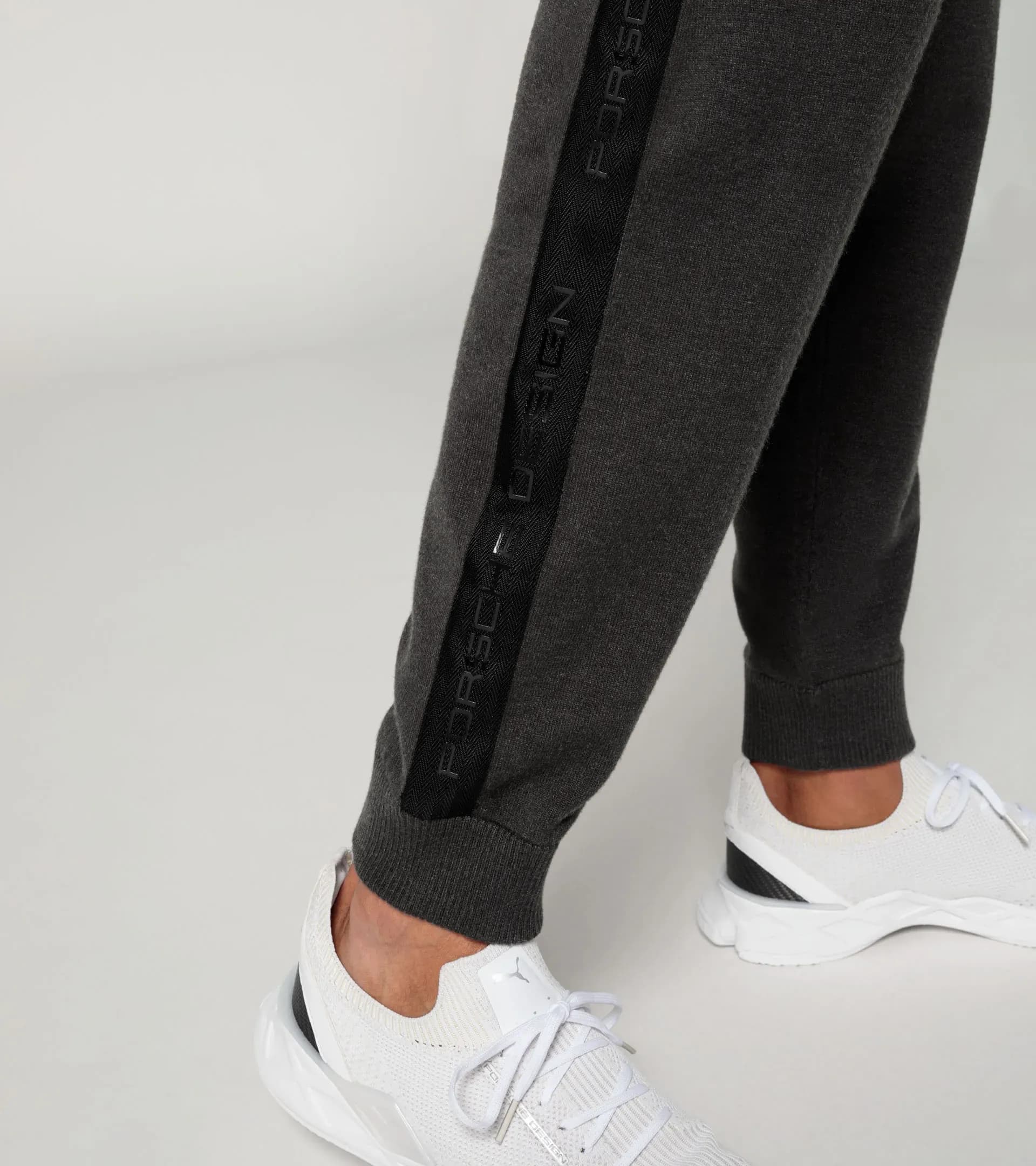 Casual trousers 4