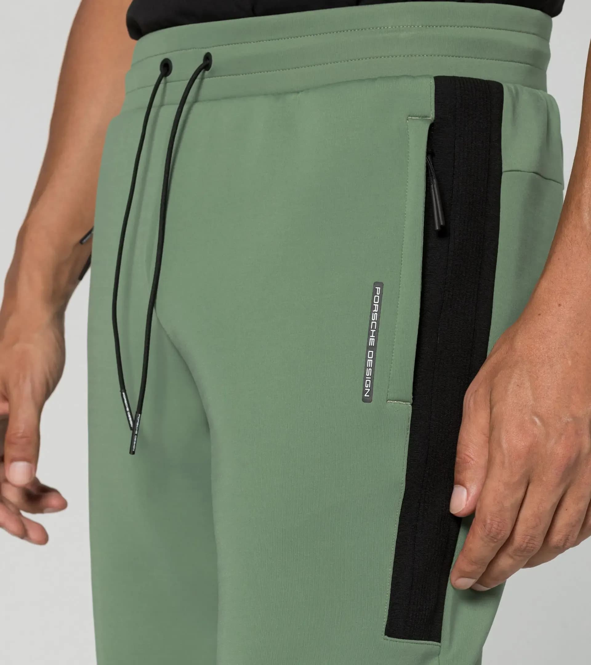 Tracksuit Bottoms 4