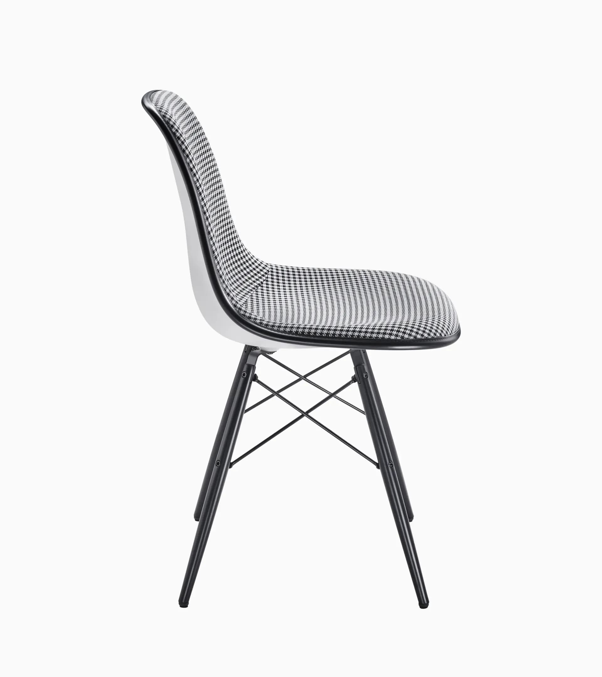 Eames Plastic Side Chair Pepita Edition – Limited Edition 4