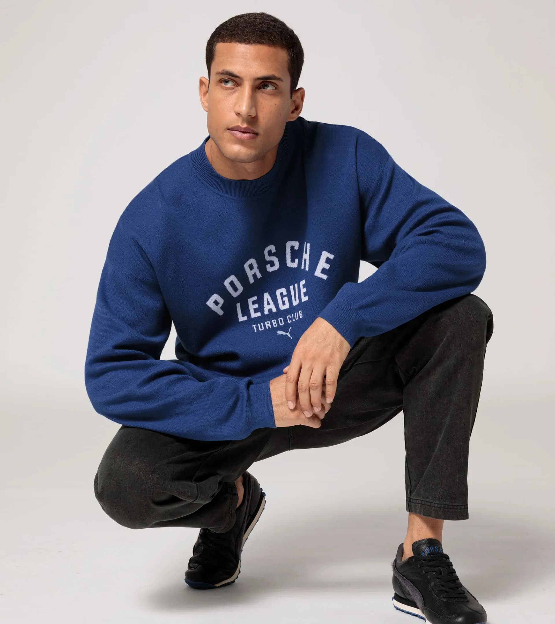 Knitted crew neck jumper 7