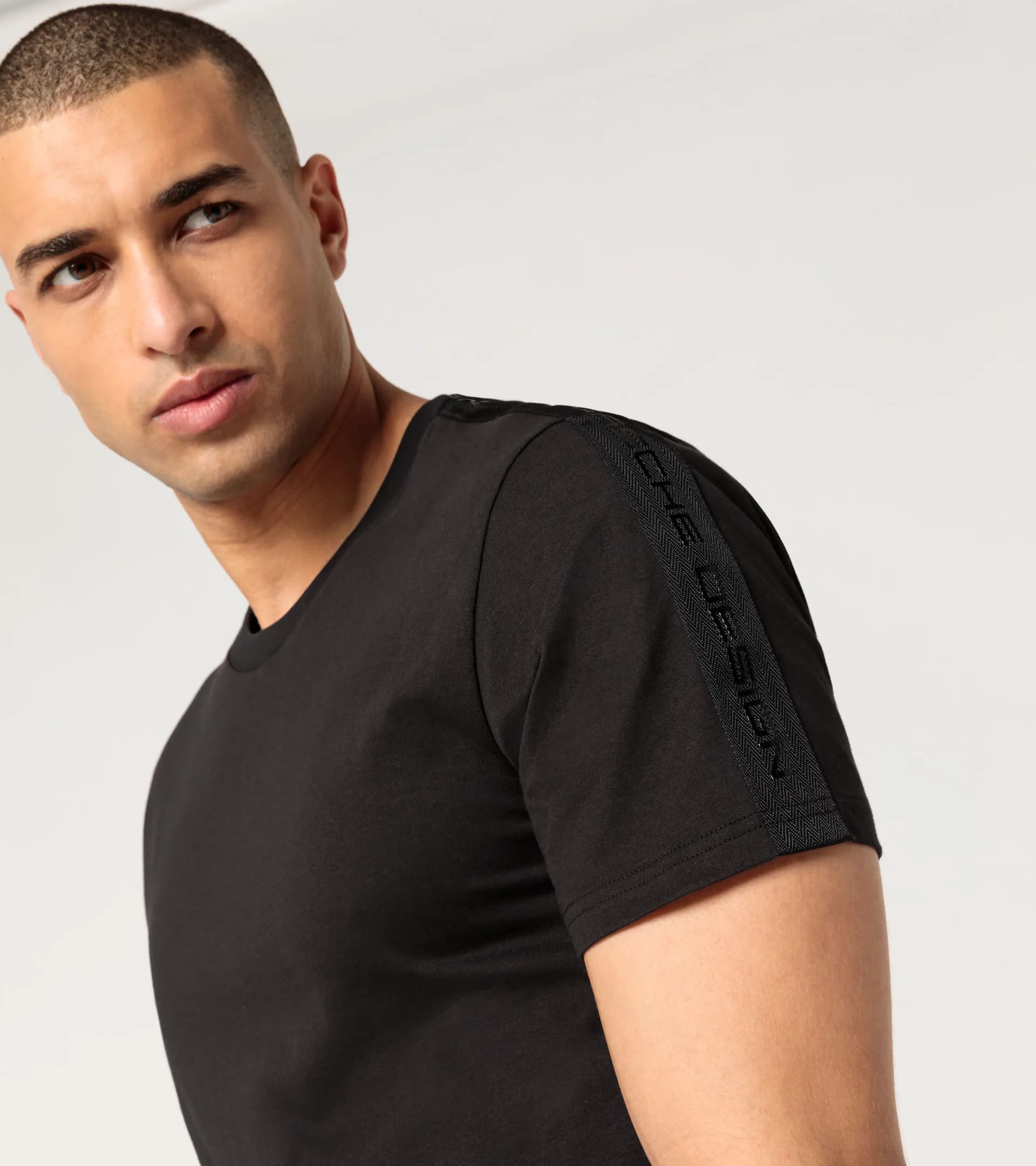 Leisure T-shirt 3