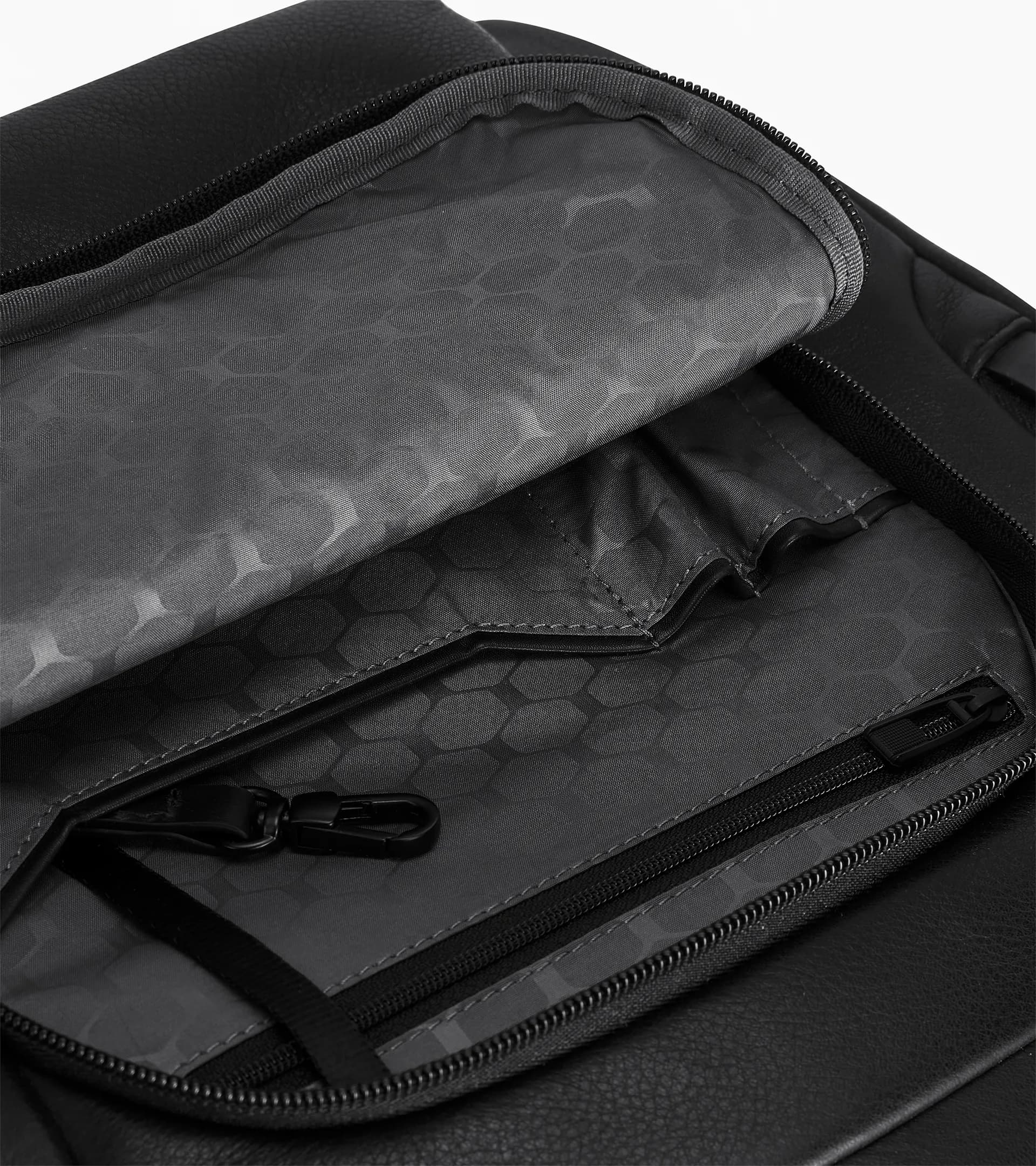 Roadster Leather Backpack M 4