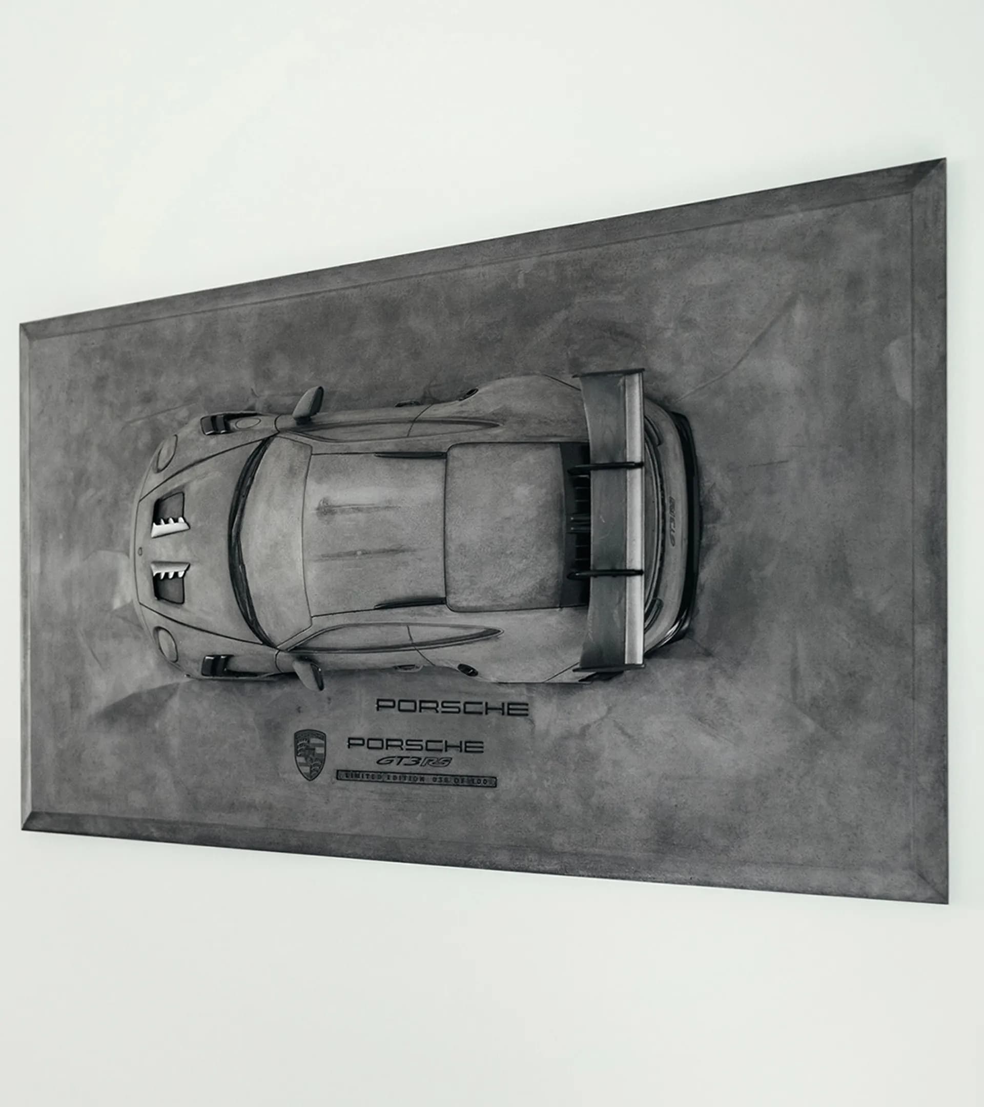 Porsche 911 GT3 RS (992) Concrete Sculpture – Limited Edition 1