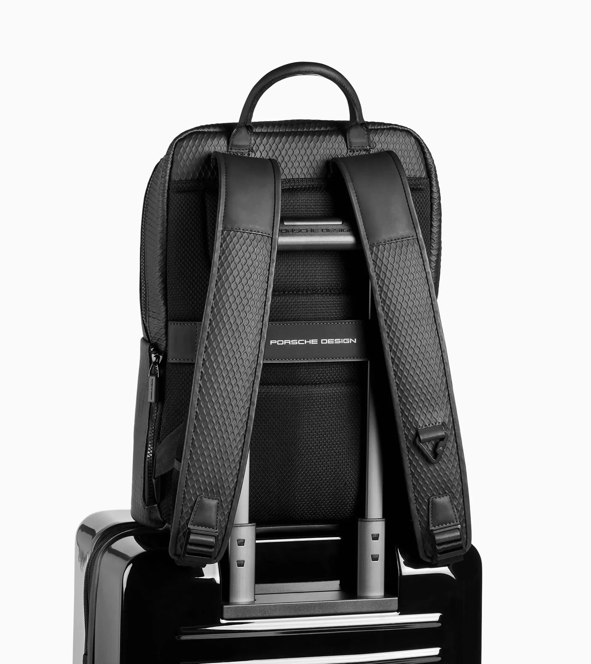 Studio Backpack S 7