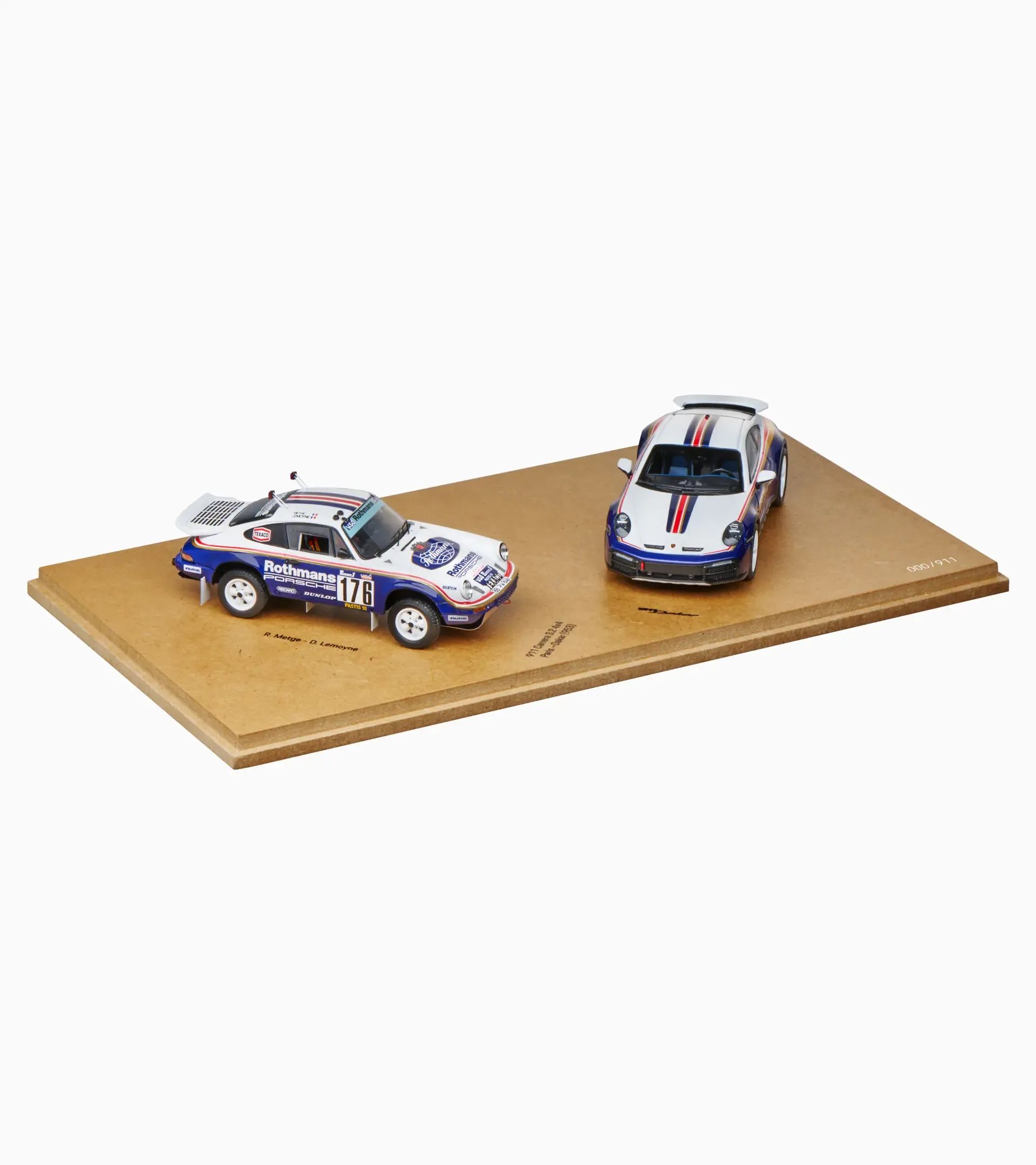 Porsche 911 Dakar (992) with skis – Christmas – Ltd.