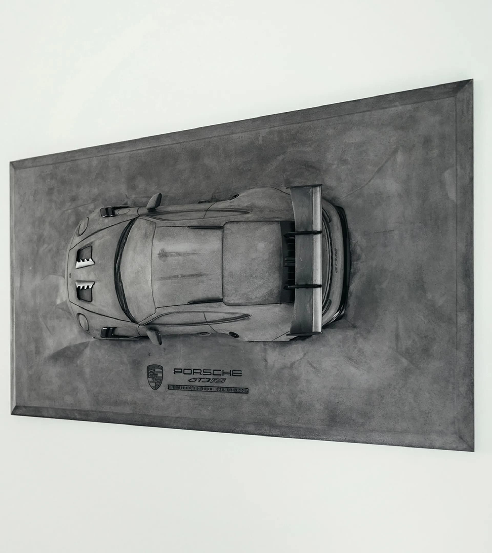 Porsche 911 GT3 RS (992) Concrete Sculpture – Limited Edition 6