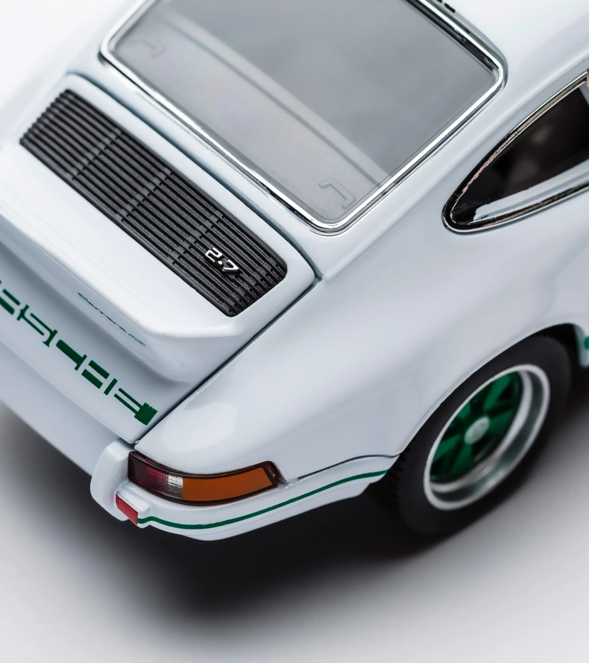 Porsche 911 Carrera RS 2.7 4