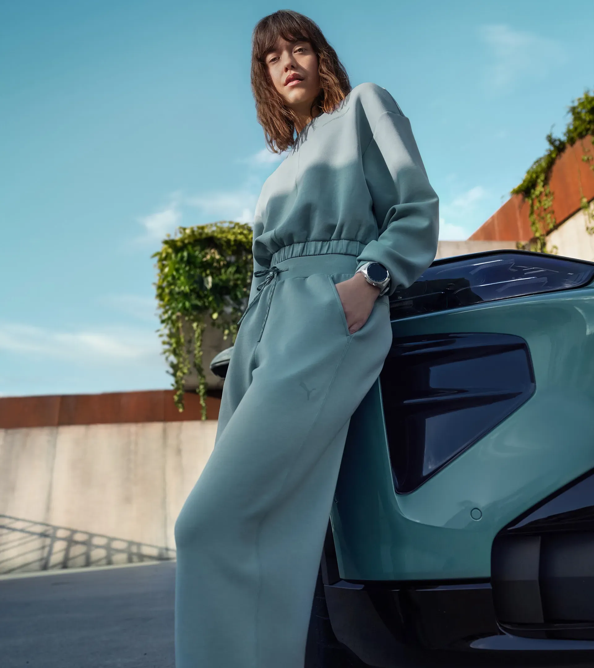 Sweat col rond – Porsche Cayenne Electric Lifestyle 7