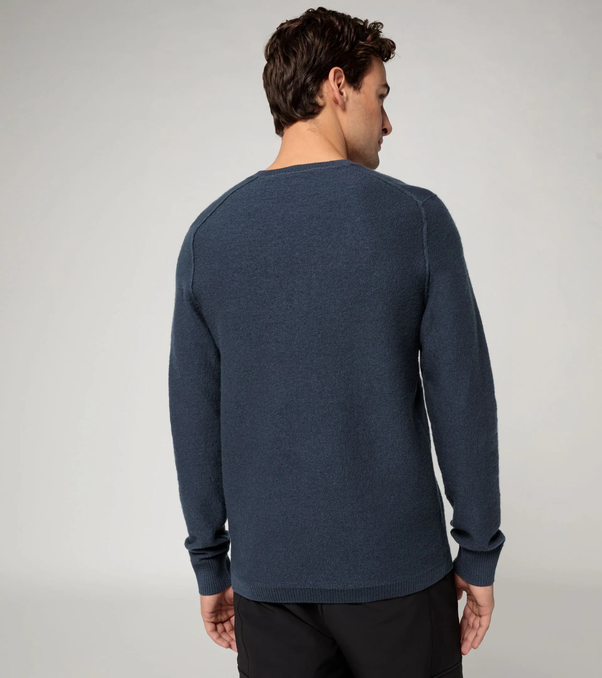 Pull ras de cou en laine 5