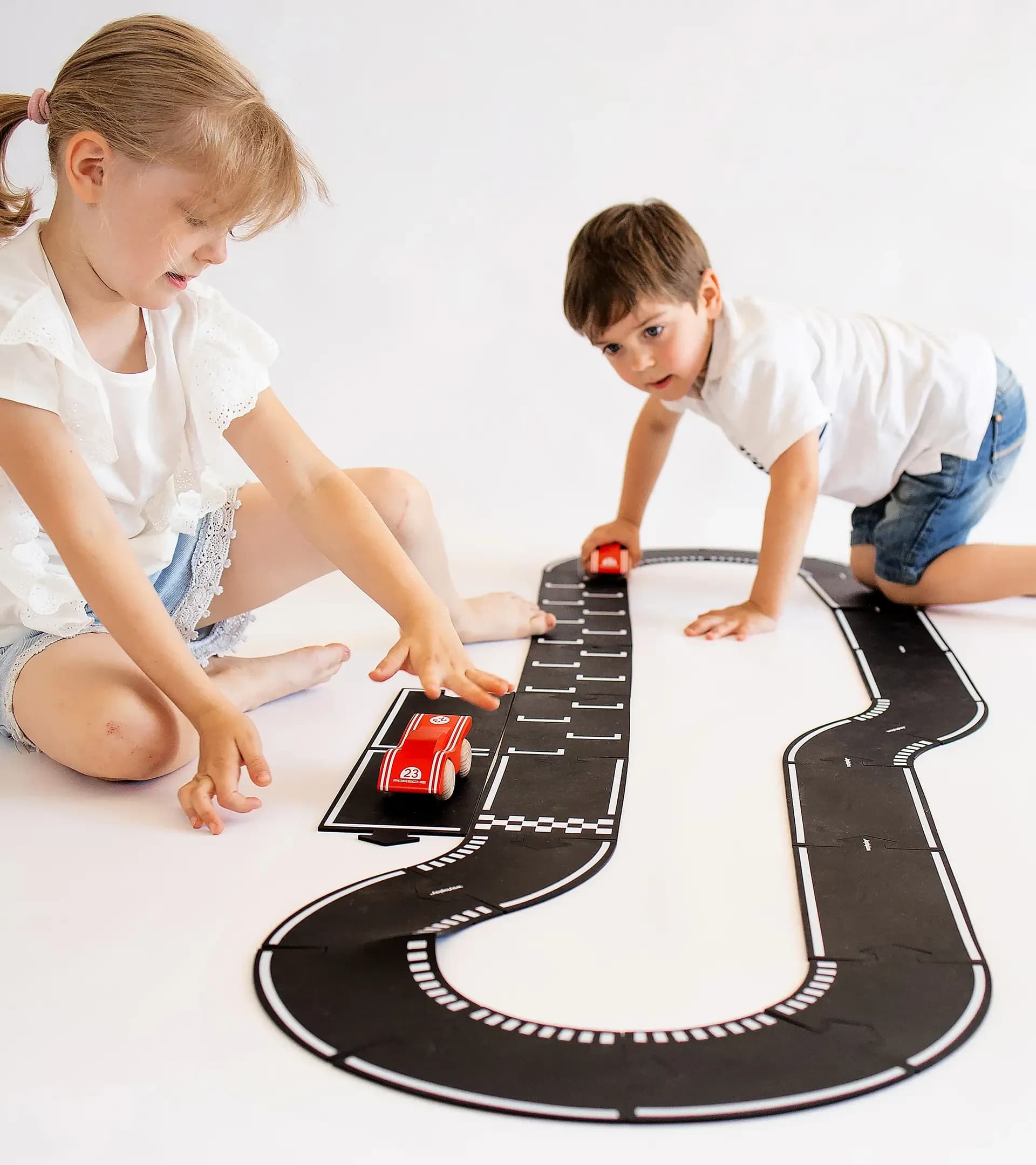 Way to cheap play car track