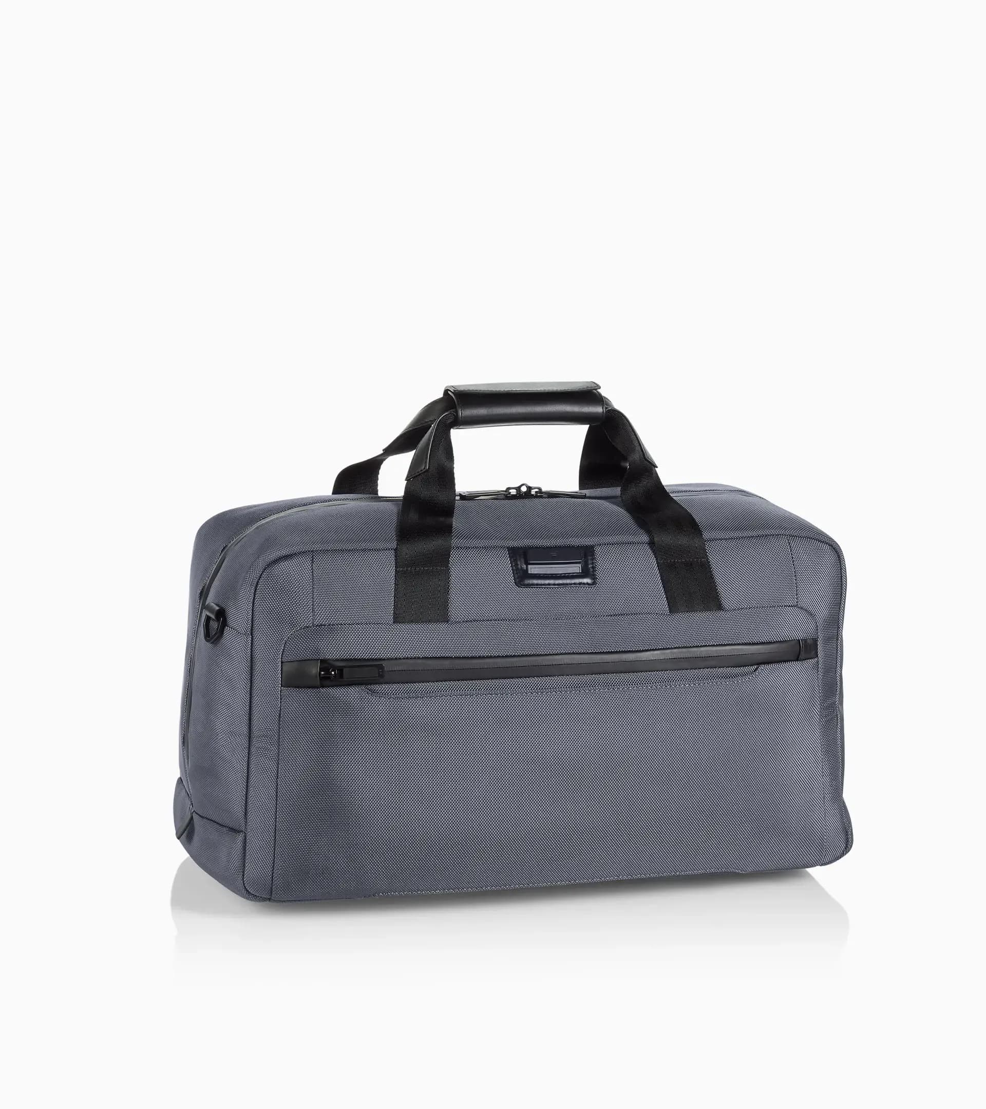 Professional store weekender bag