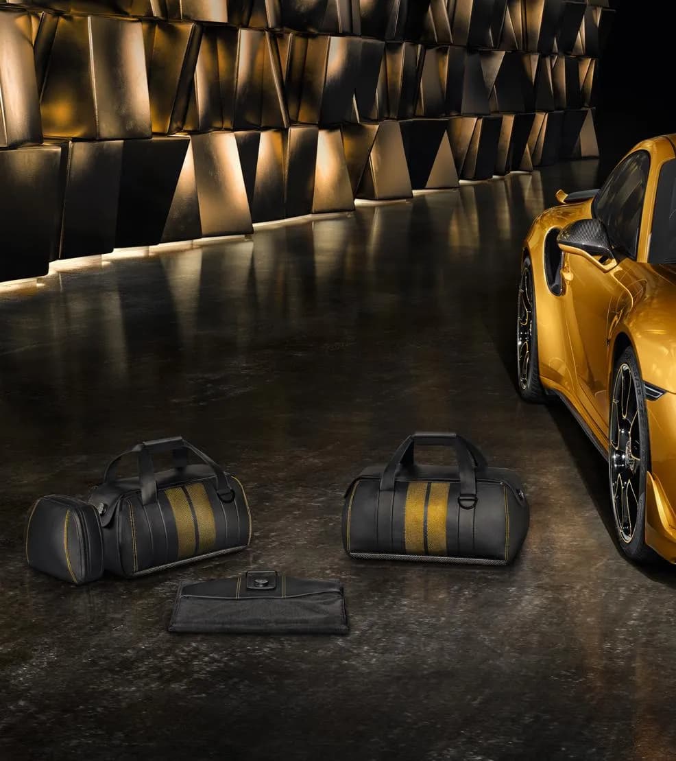 Porsche store luggage set