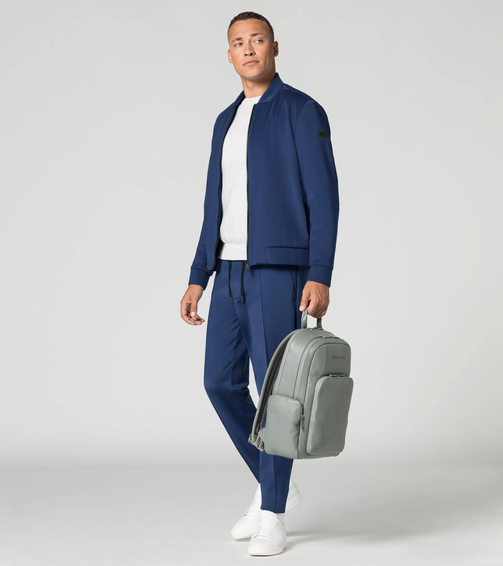 Roadster Leather Backpack M1 6