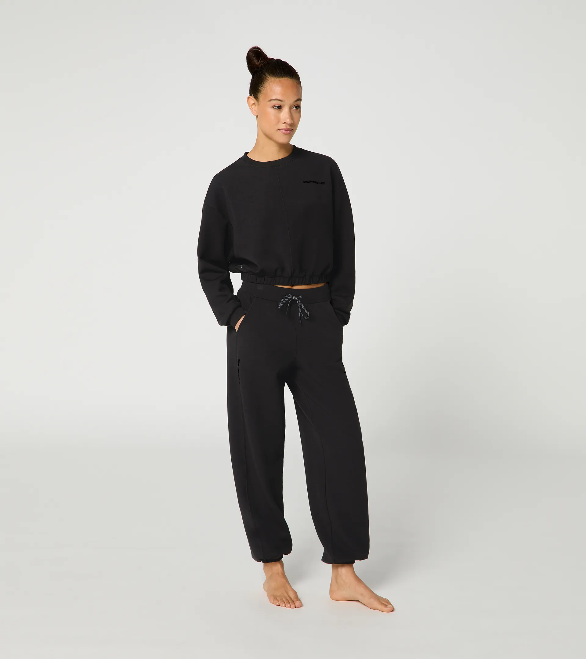 Crew-neck jumper – Porsche Cayenne Electric Lifestyle 8