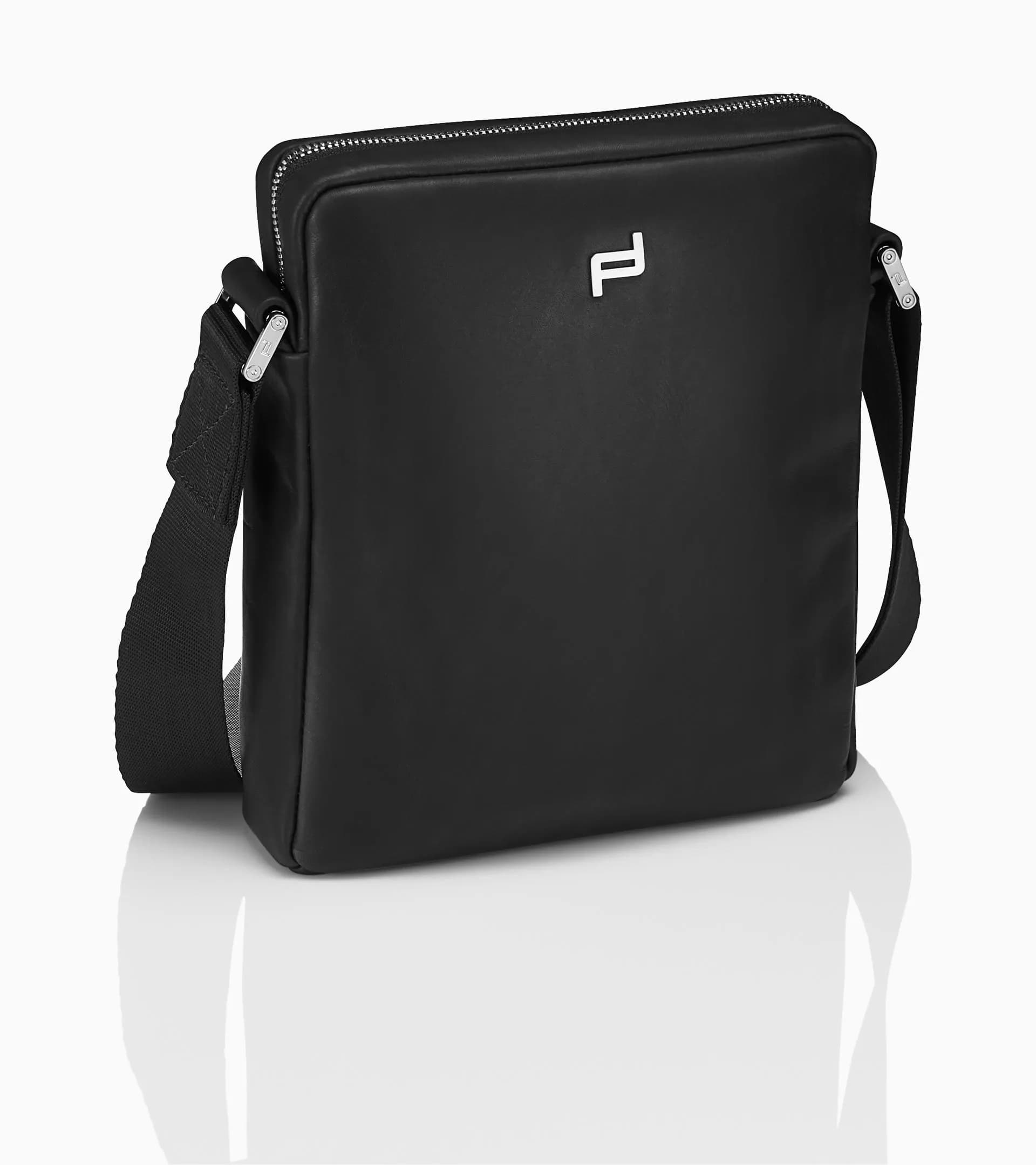 Urban Courier Shoulder Bag XSVZ | PORSCHE SHOP