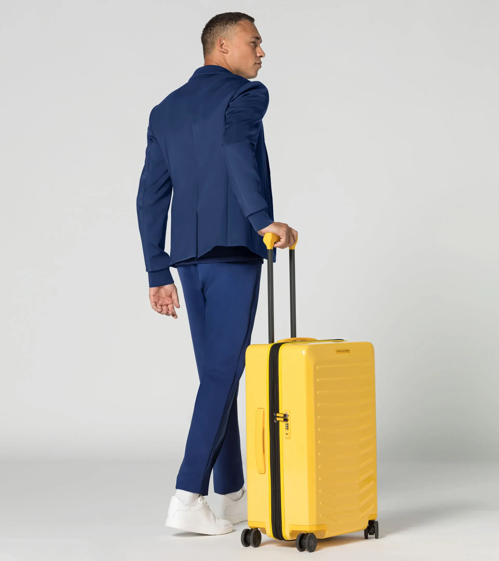 Roadster Hardcase 4W Trolley M 4