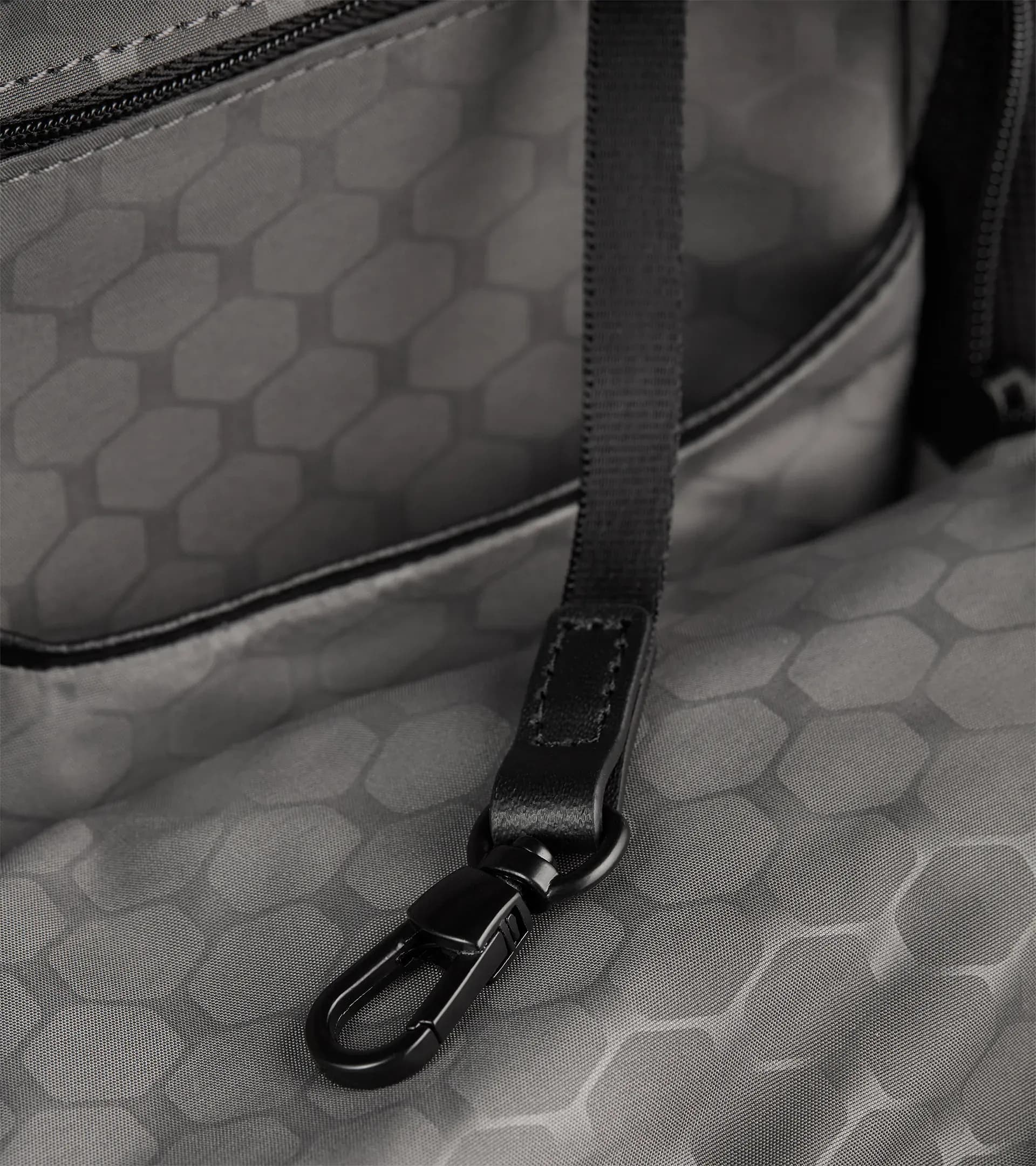 Roadster Nylon Toploader Backpack M 4