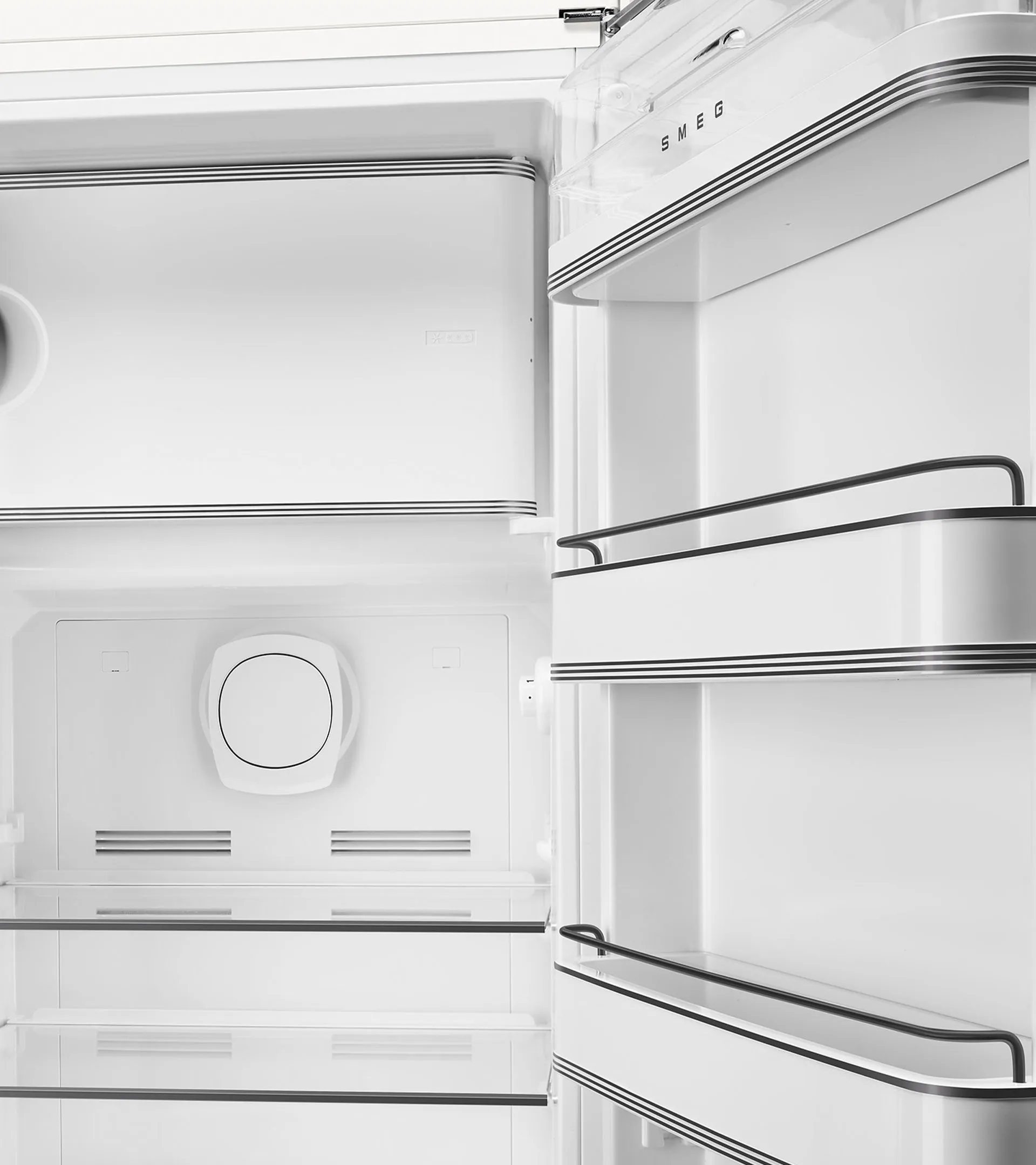 Fridge – Porsche x Smeg 7