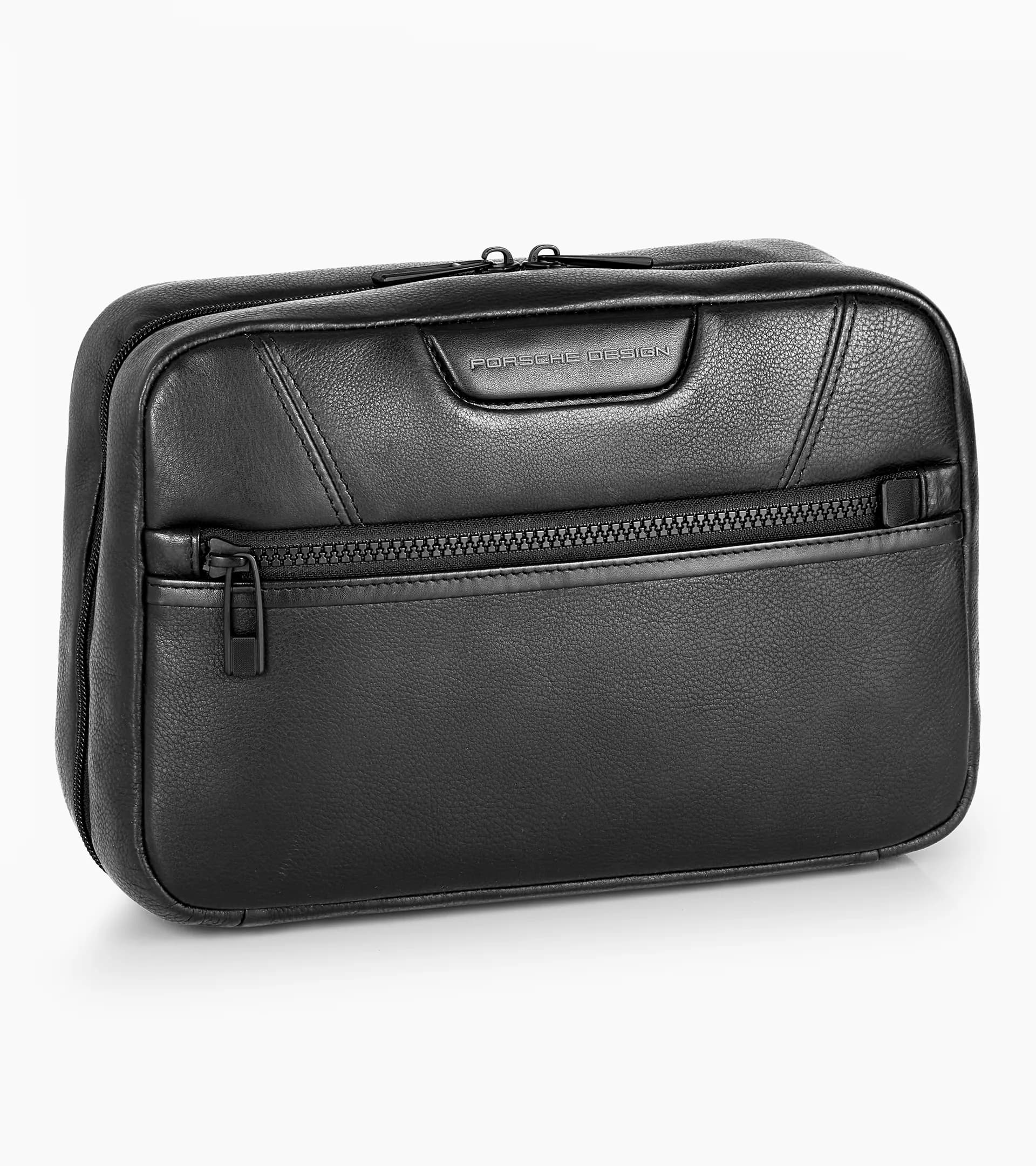 Roadster Leather Washbag 1