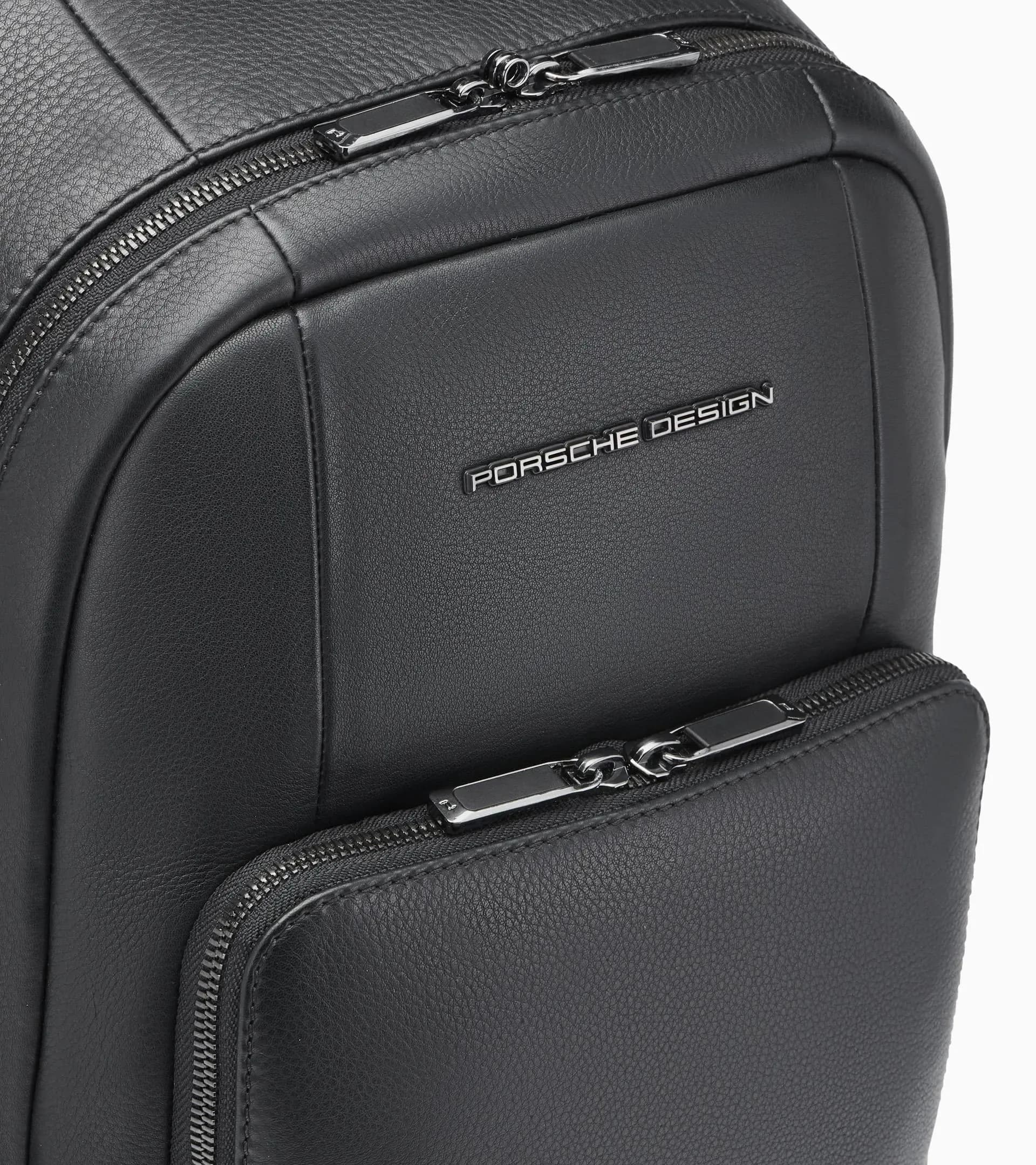 Roadster Leather Backpack S 3