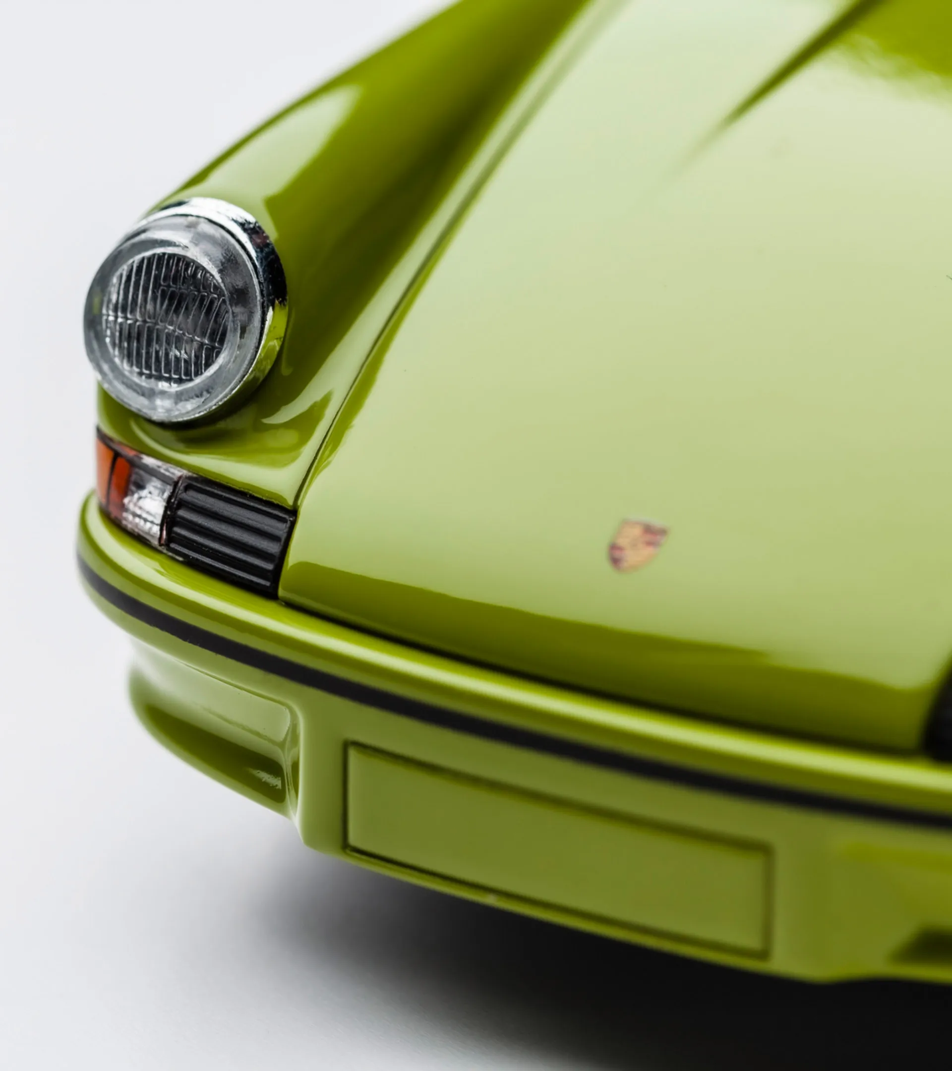 Porsche 911 Carrera RS 2.7 3