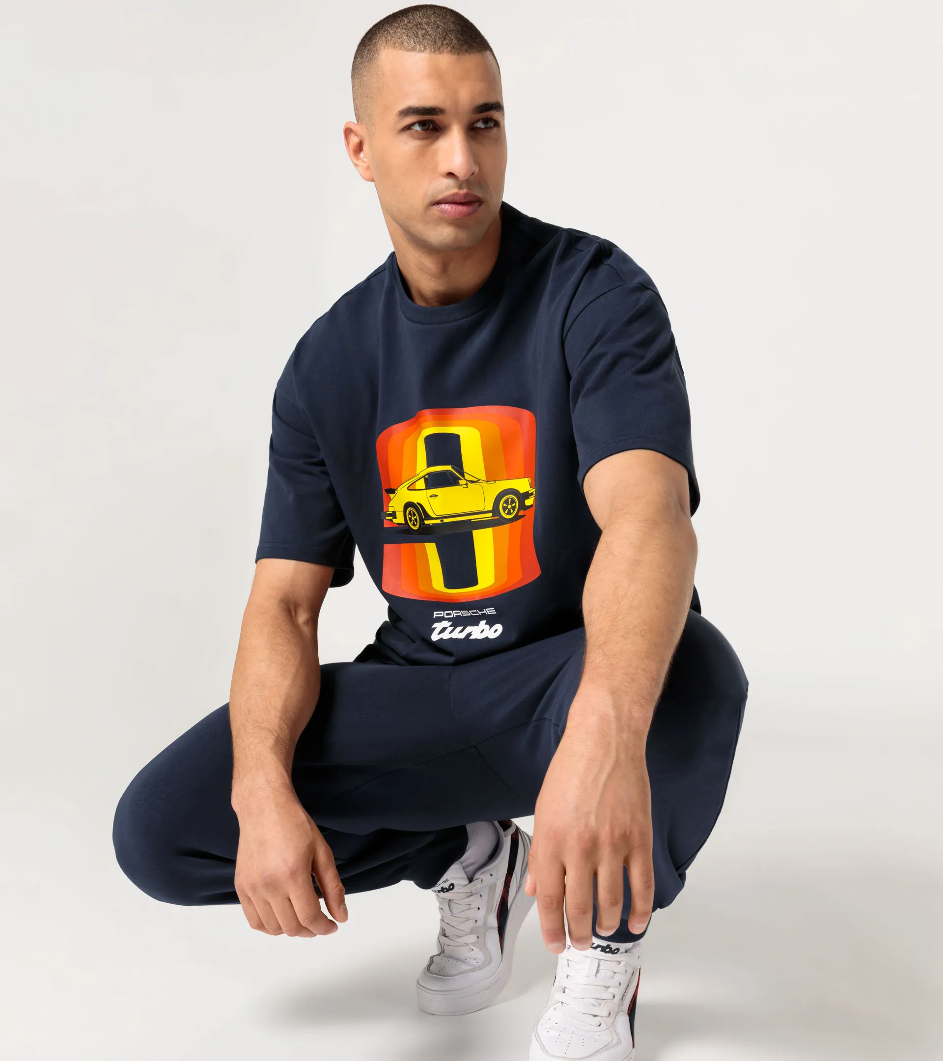 T-shirt con grafica Porsche 911 Turbo 4