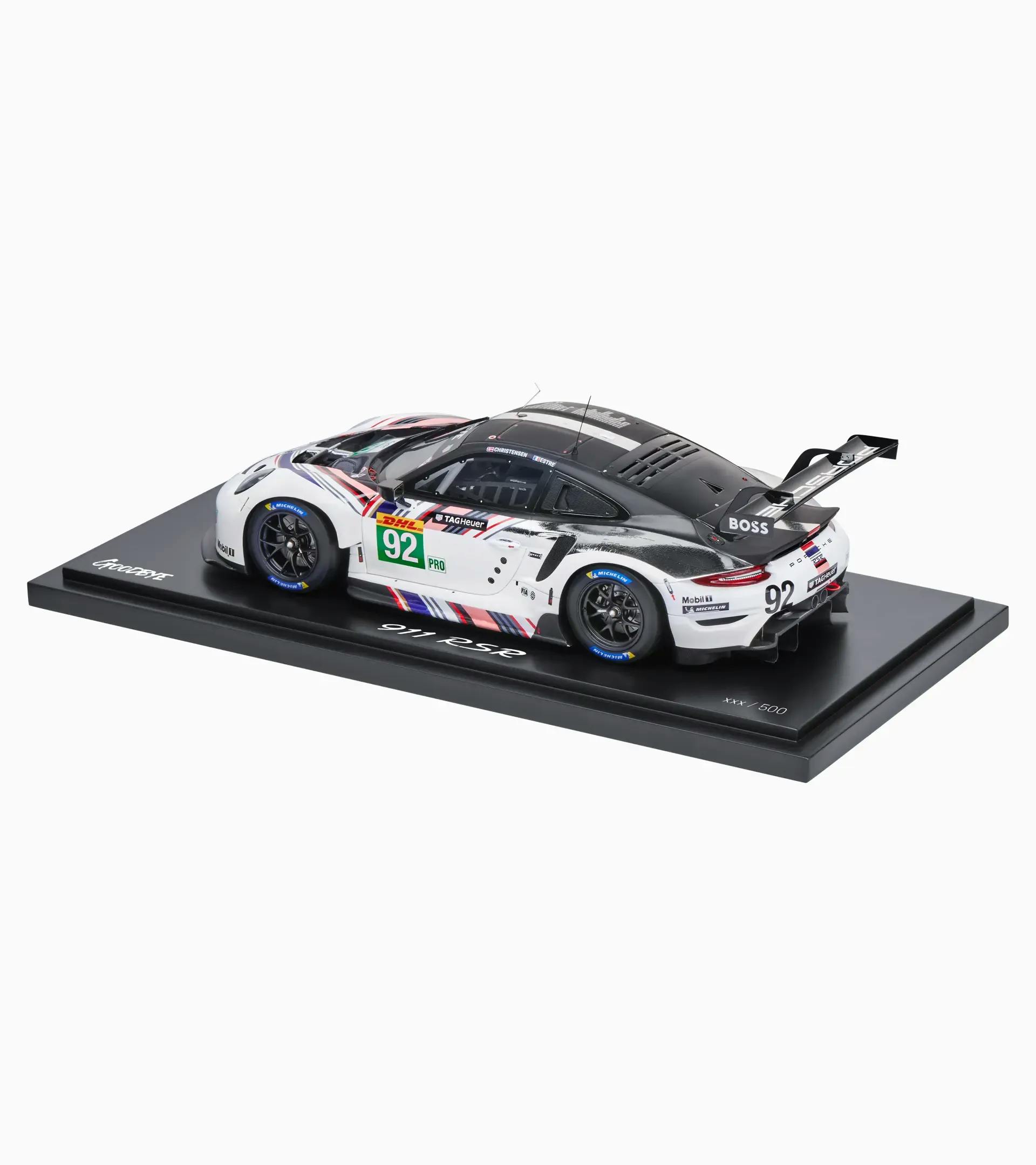 Miniature Porsche 911 RSR n°92