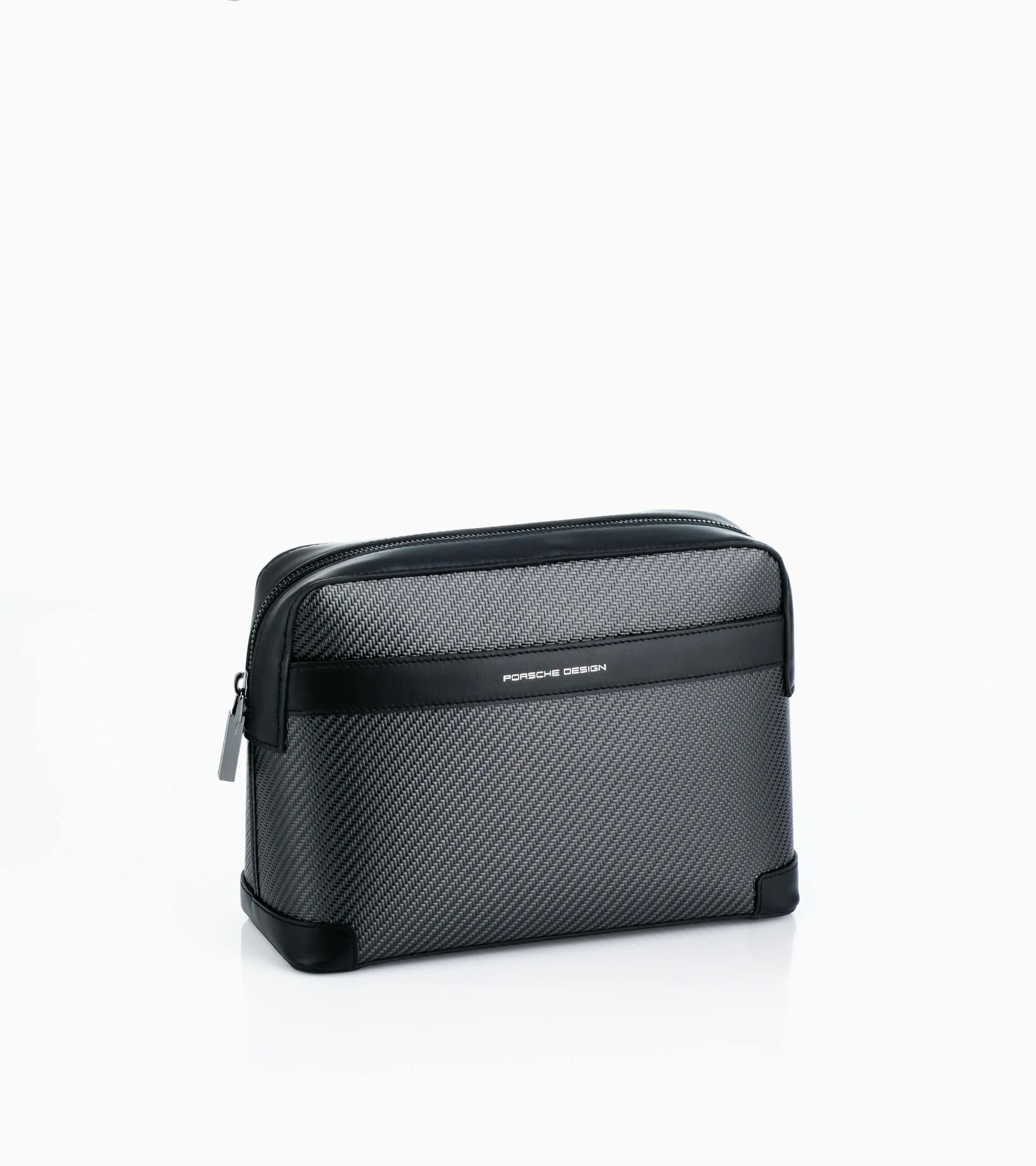 Carbon Washbag black 1