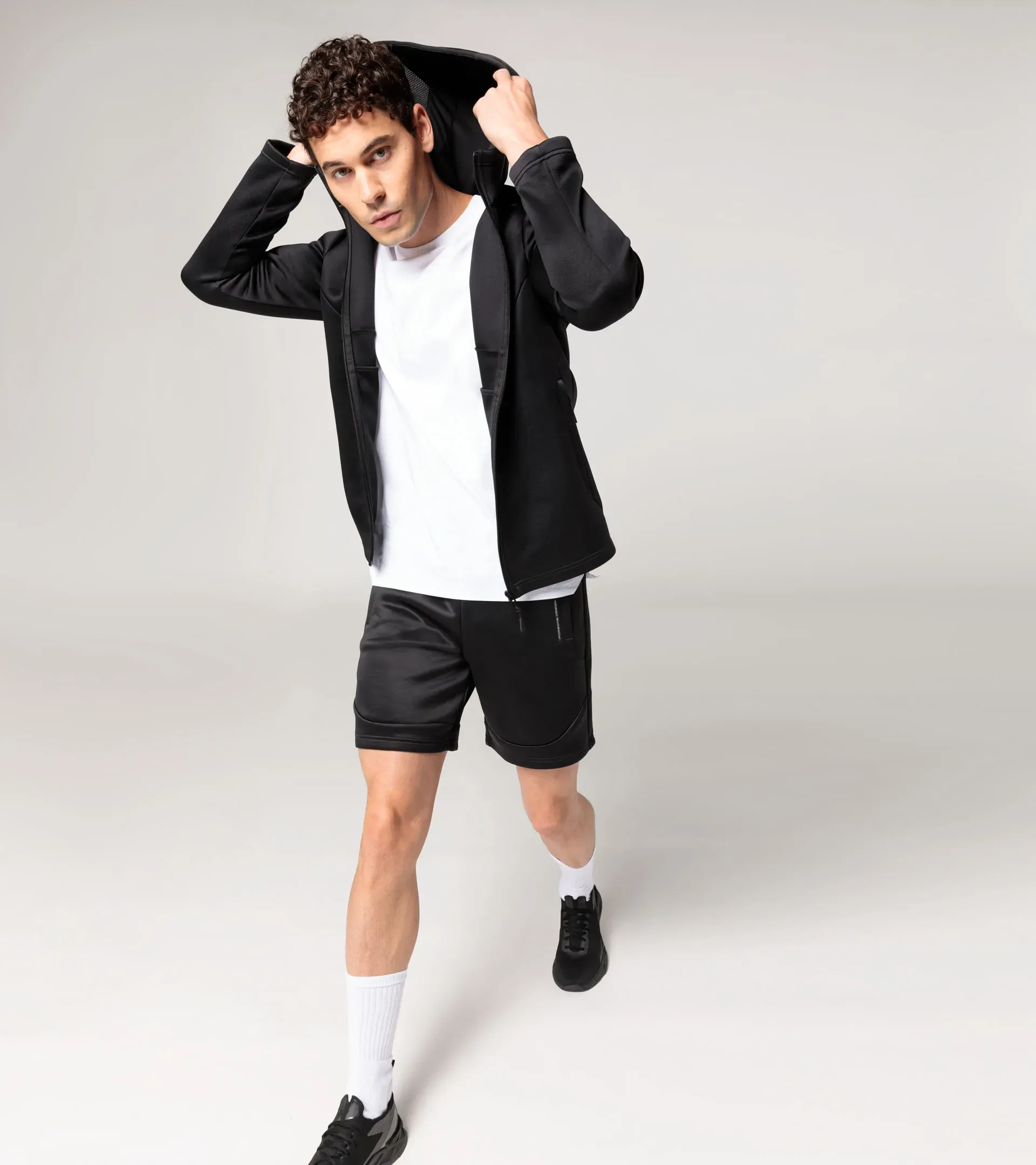 Veste sweat-shirt à capuche 8