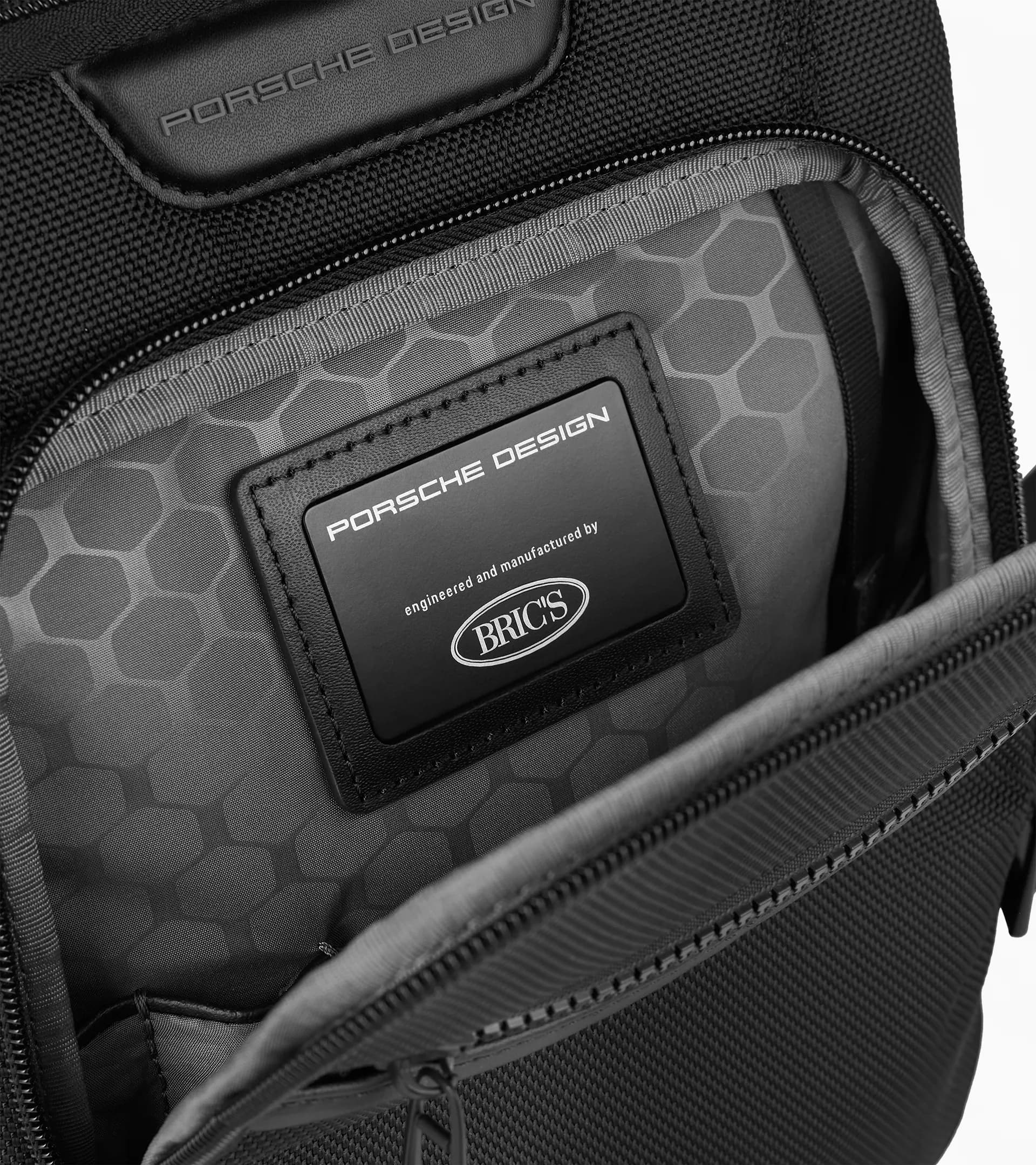 Roadster Nylon Shoulderbag S 3