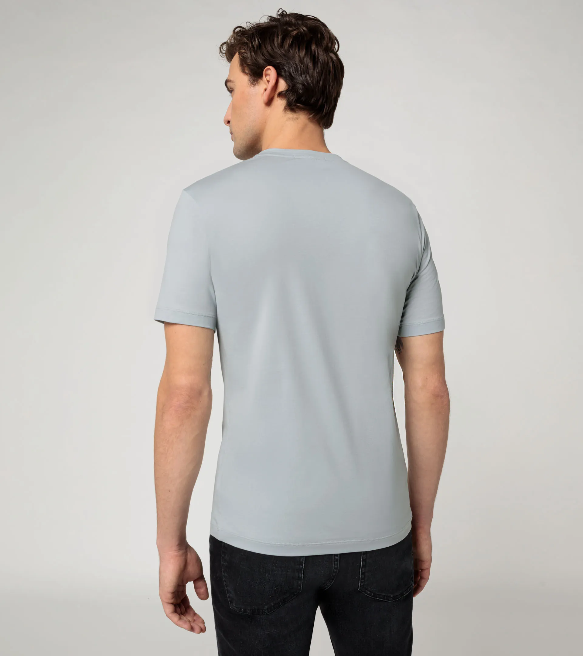 T-shirt à col en V 5