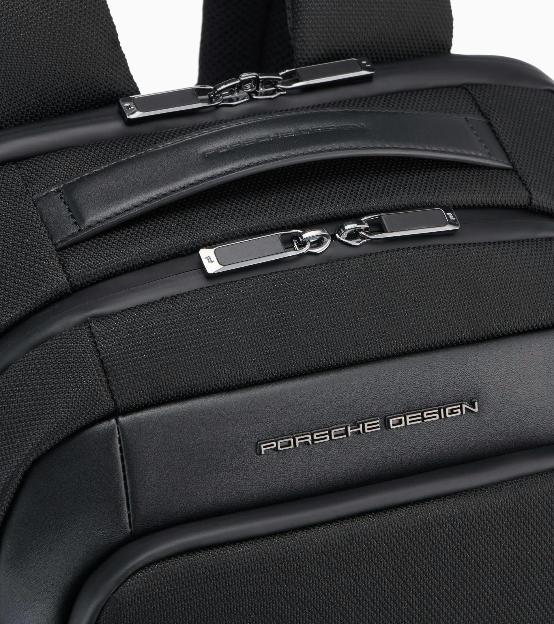 Porsche Design Lufthansa Edition Roadster Shoulder Bag, Leather, Black -  Worldshop