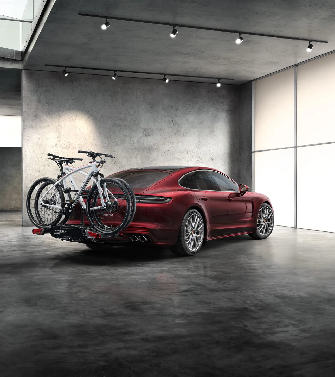 Rear-mounted bike rack - Panamera/Macan/Cayenne 1