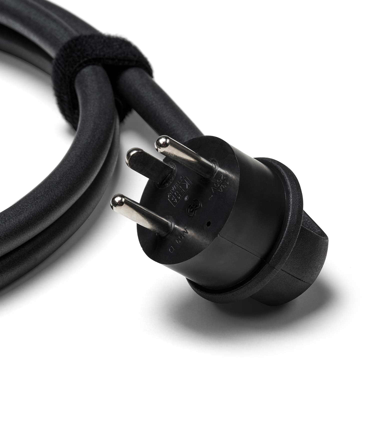 Charging cable (domestic electrical socket) 2