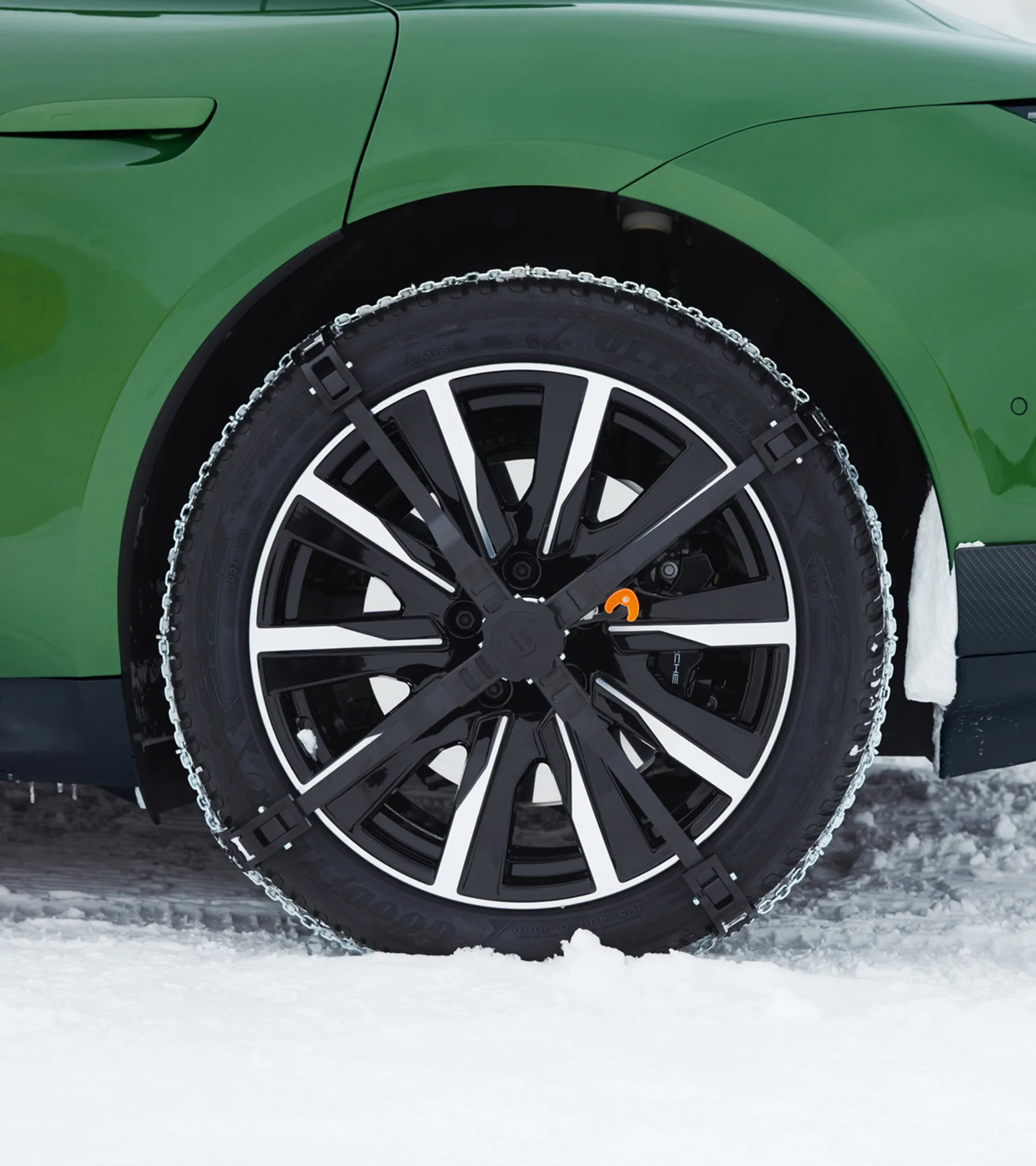 Porsche Taycan Snow Chains (J1 & J1 II) 2
