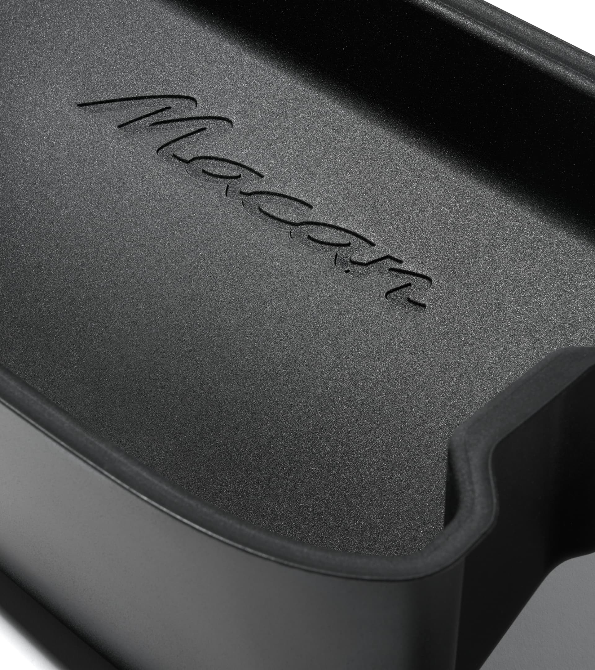 Luggage compartment liner, front - Macan Electric 2