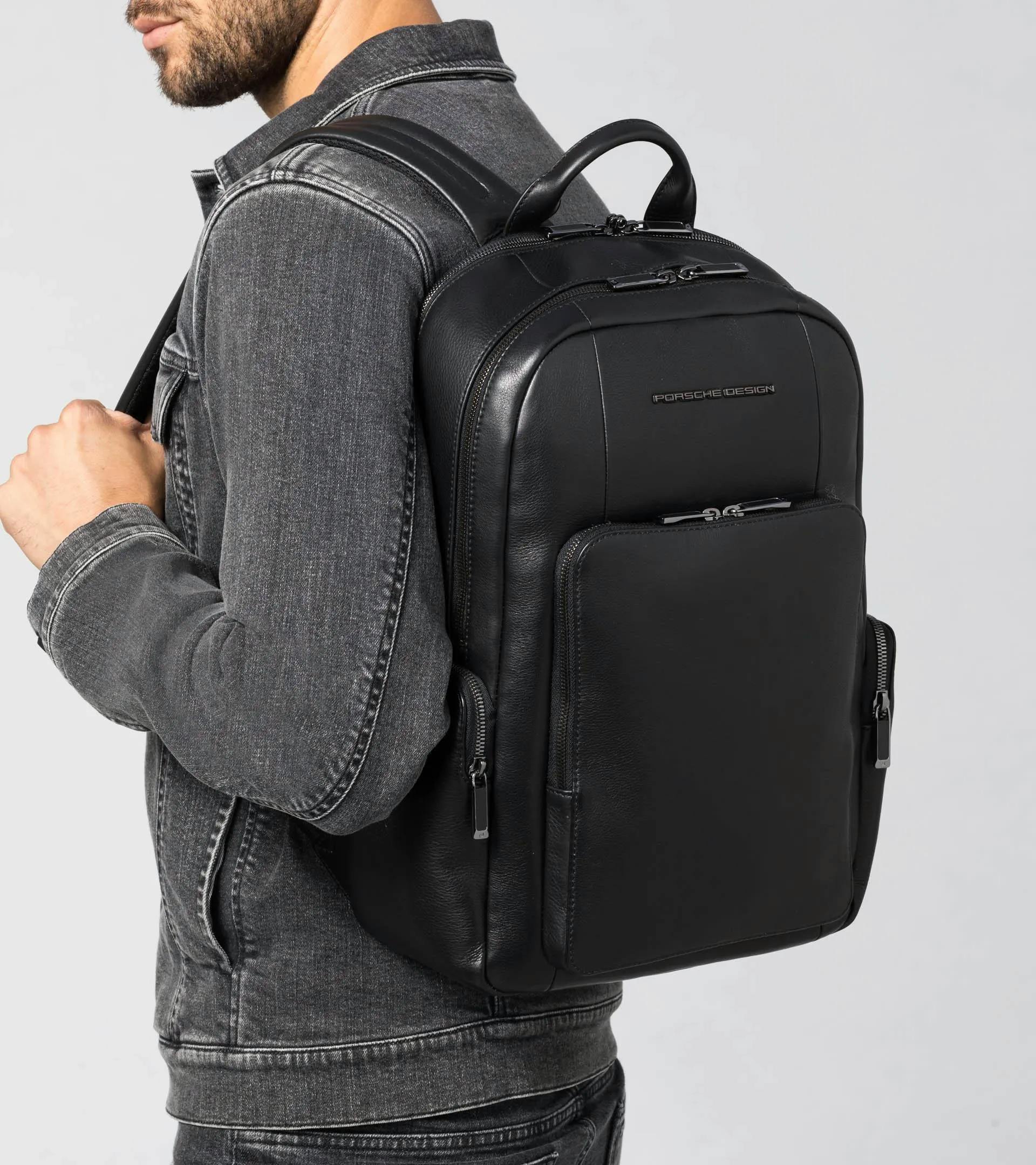 Roadster Leather Backpack M1 7